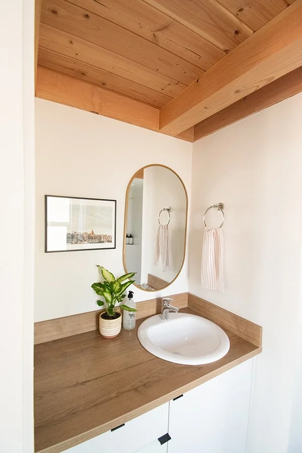 06_Cascade-Tiny_Cascade-Tiny-Home_Cascade-Hideaway-18.jpg