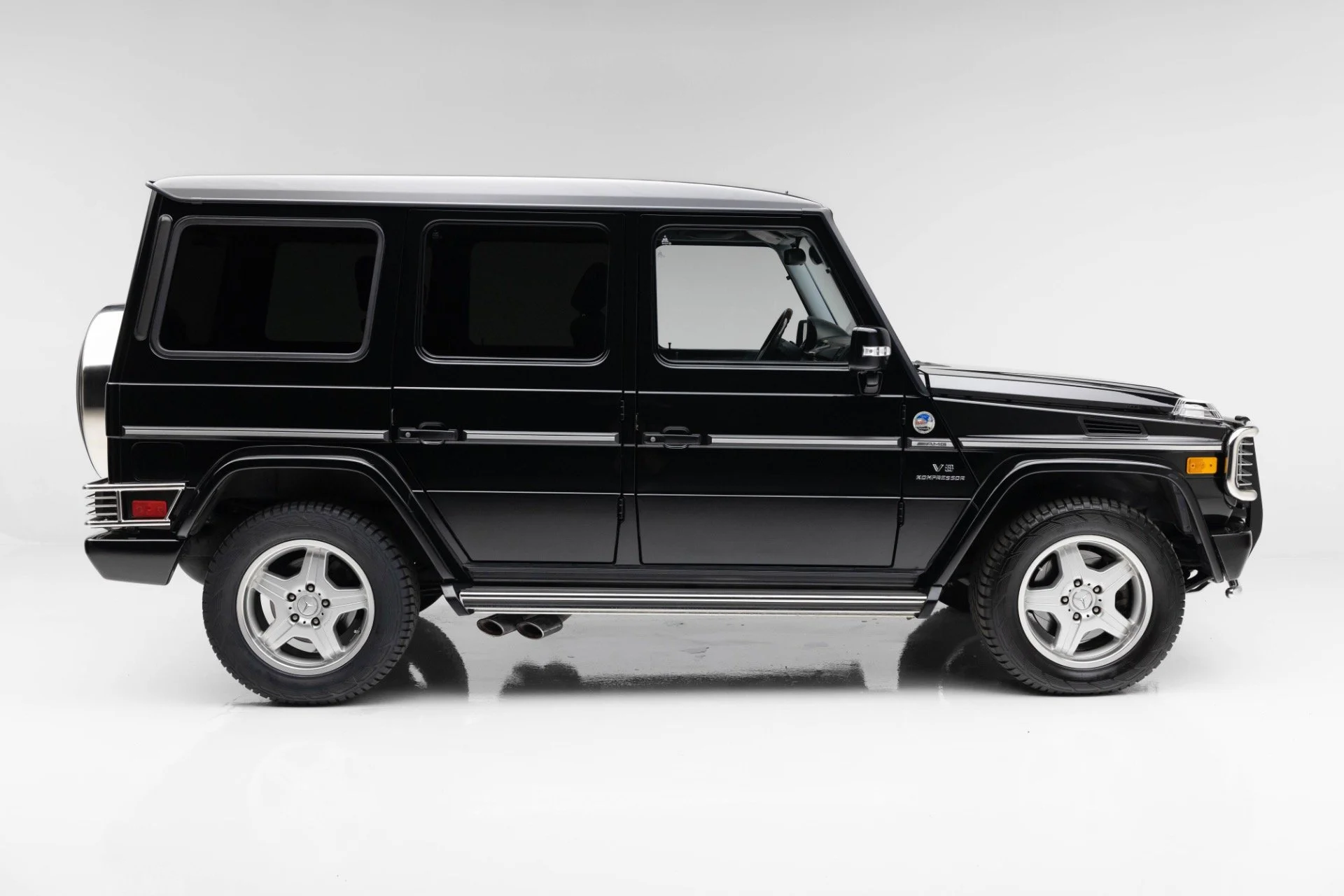 2Used9-2005-Mercedes-Benz-G55-AMG-Grand-Edition-55L-AMG-Grand-Edition-1749238716.jpg