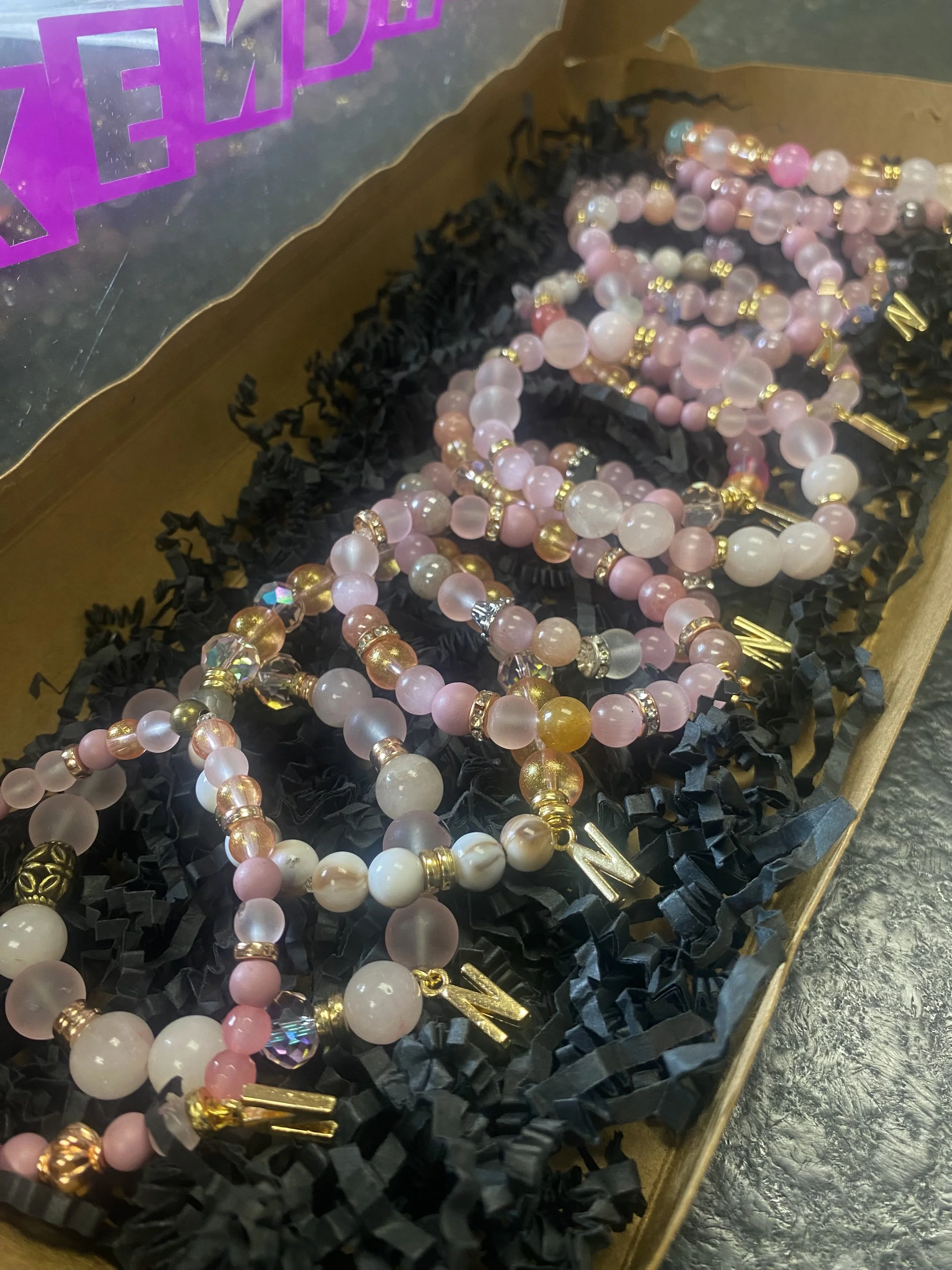 ✨ KENDHI Bracelet Bundle – 12 Pack
