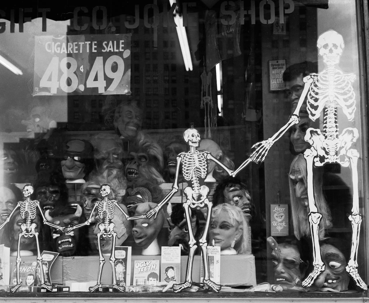 Cigarette skeletons