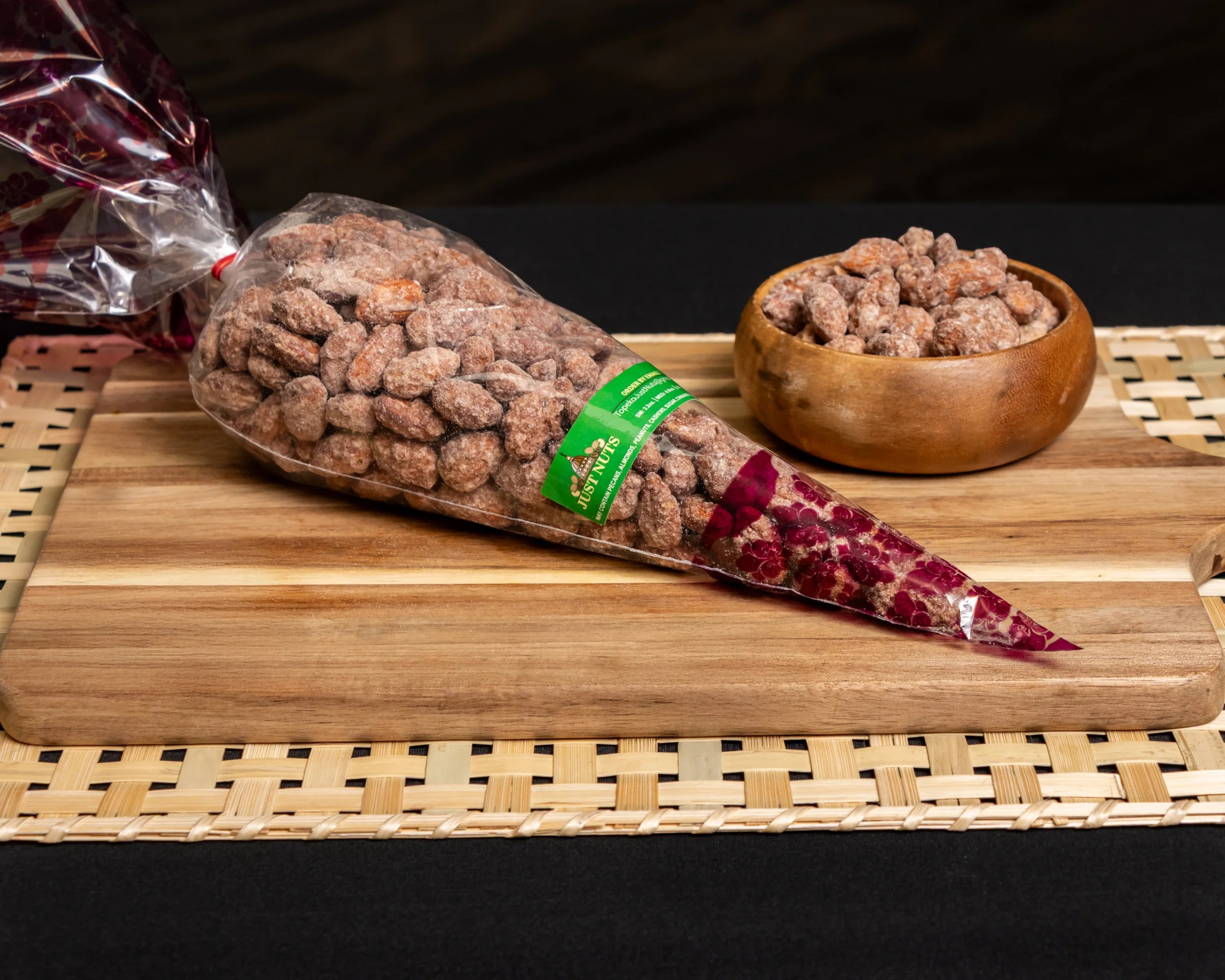 Large Cinnamon Roasted Almonds