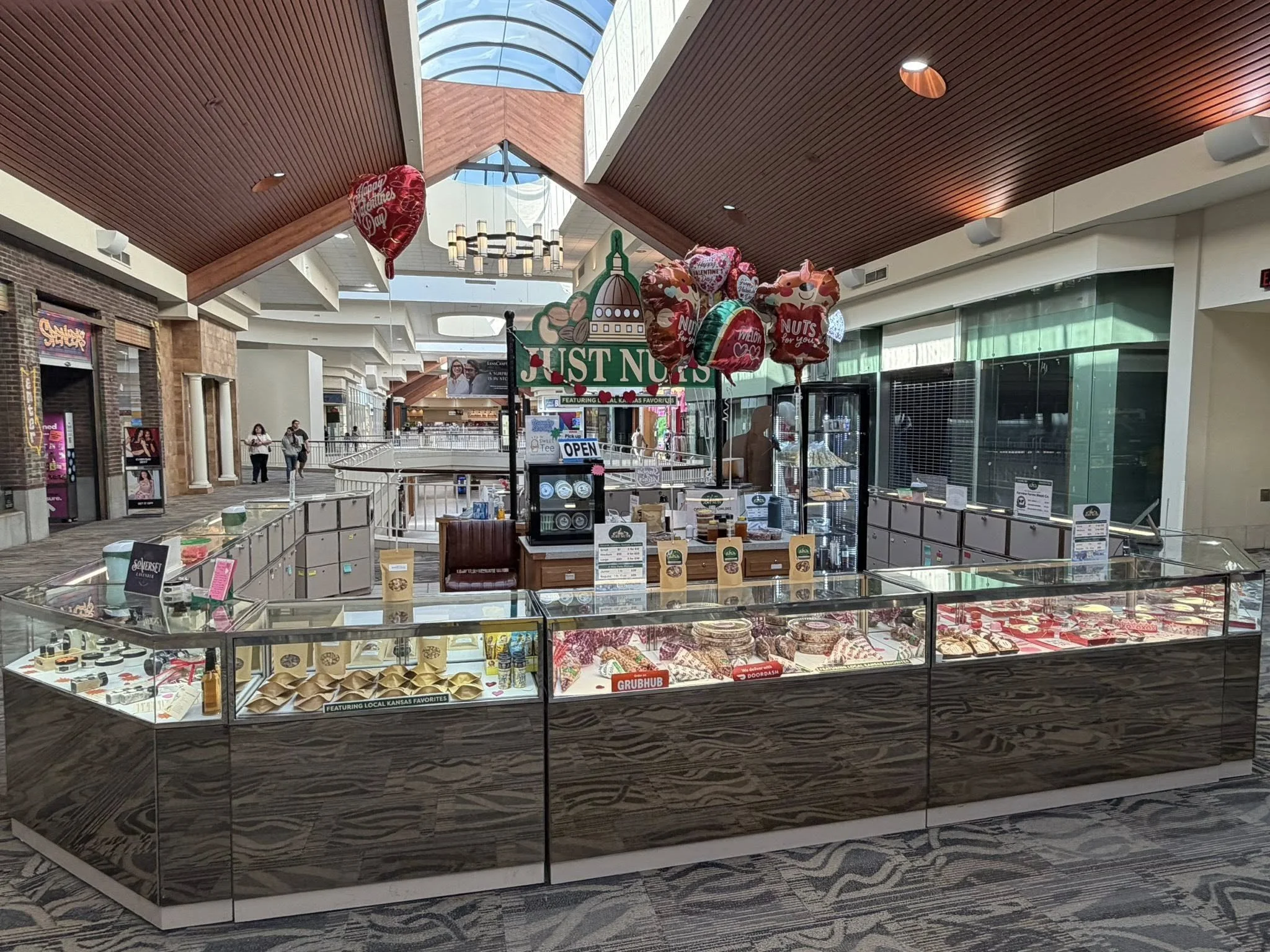 west ridge mall