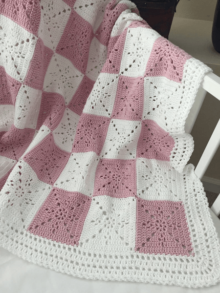 granny-square-blanket-crochet-pattern.png (Copy)