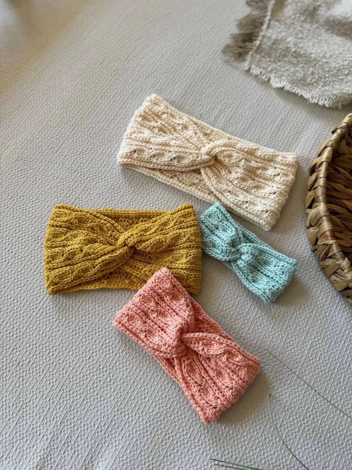 baby-to-adult-crochet-headband-pattern.jpg