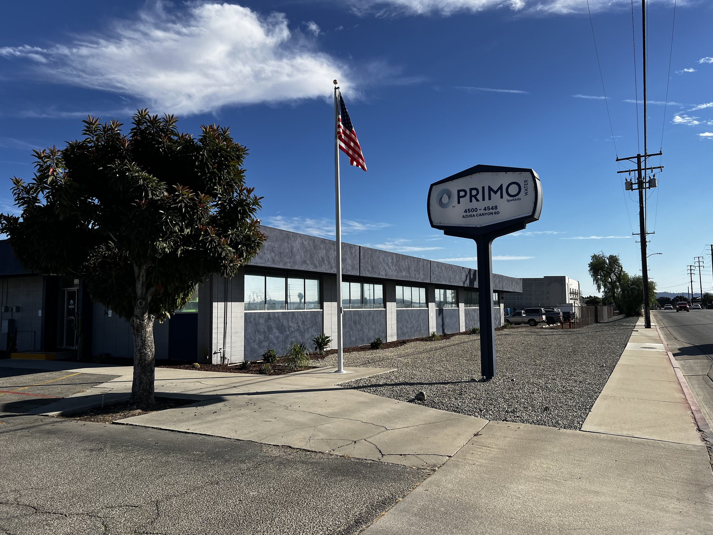 Commercial window tinting with premium solar control film that helps lower energy costs, blocks up to 99% of harmful UV rays, and enhances privacy with out sacrificing natural light.