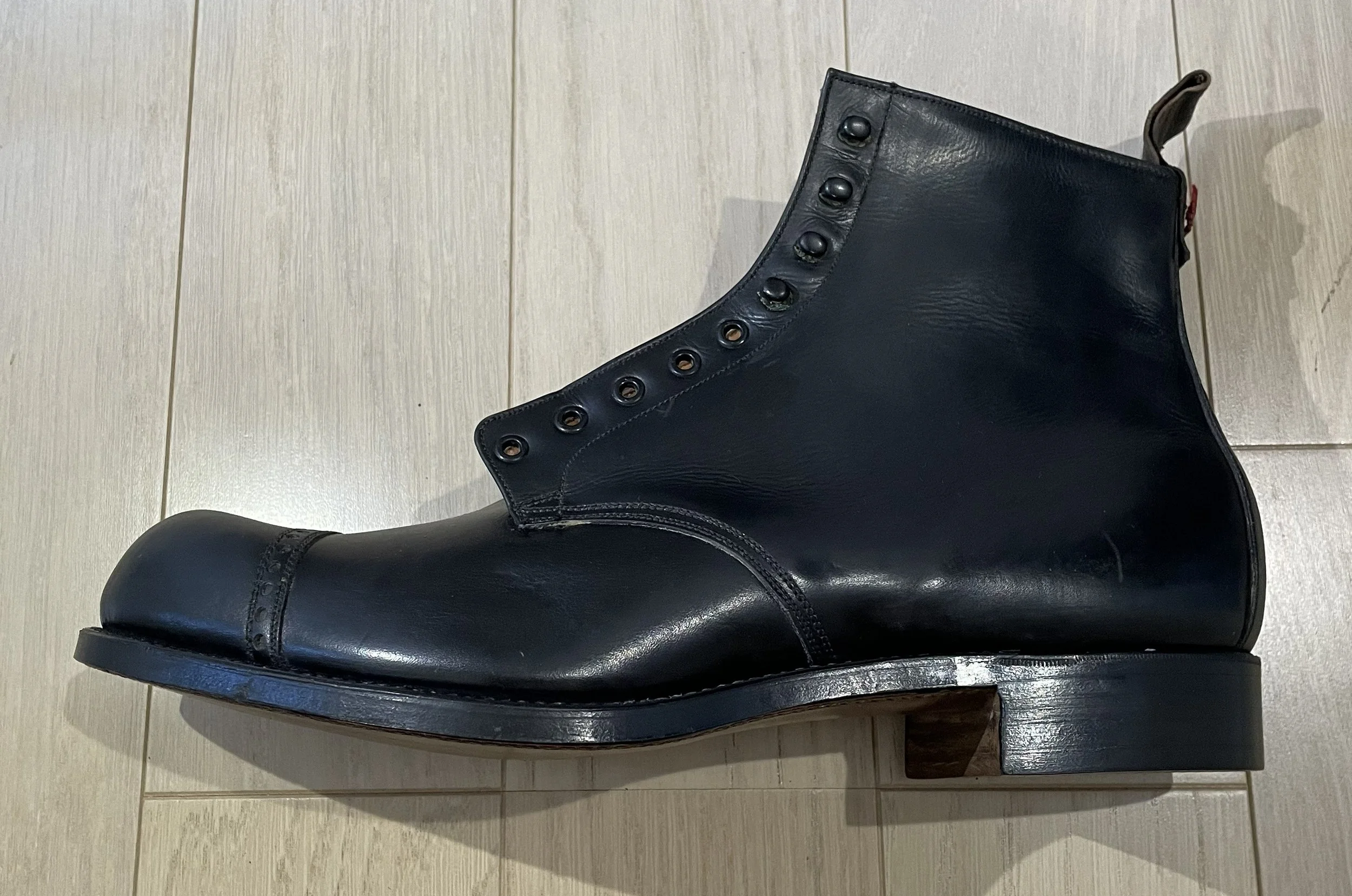 E. T. Wright U.S. Navy boot from 1918 or 1919, showing the side profile and period military boot construction.