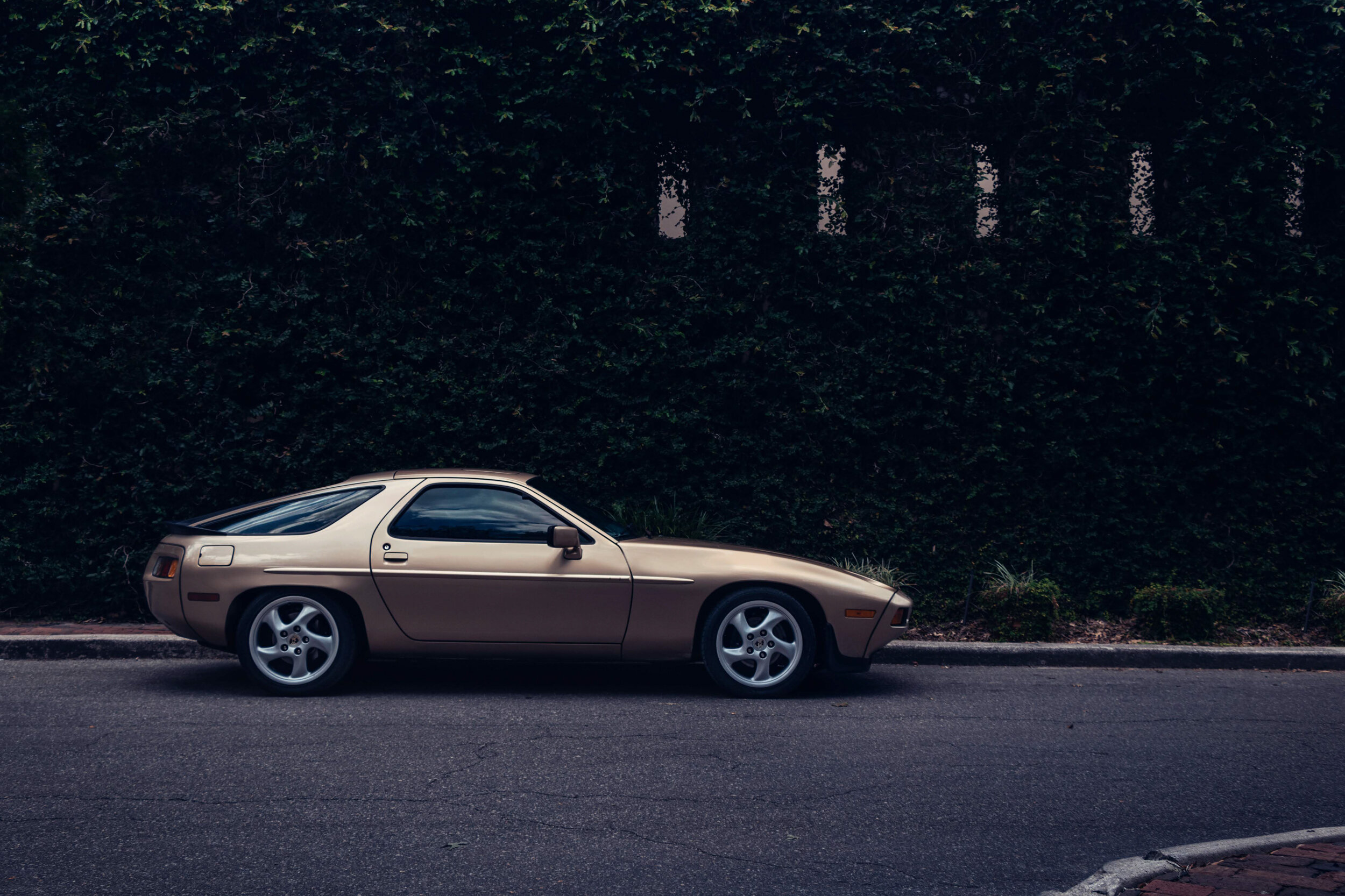 David Masemore Photographer - Commercial Automotive and Lifestyle Photography - Porsche 928 Lifestyle-4.jpg