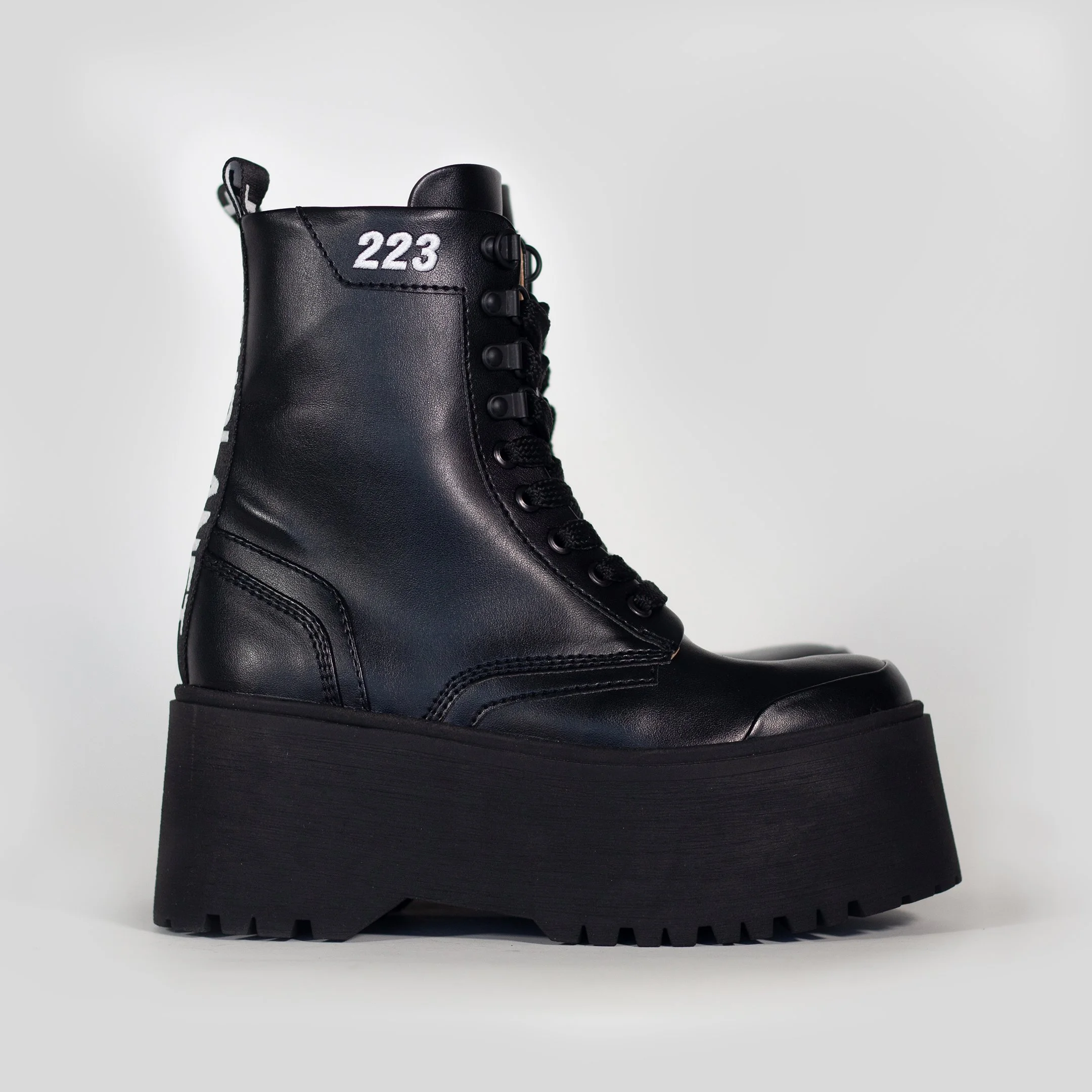 boot-side-1.jpg