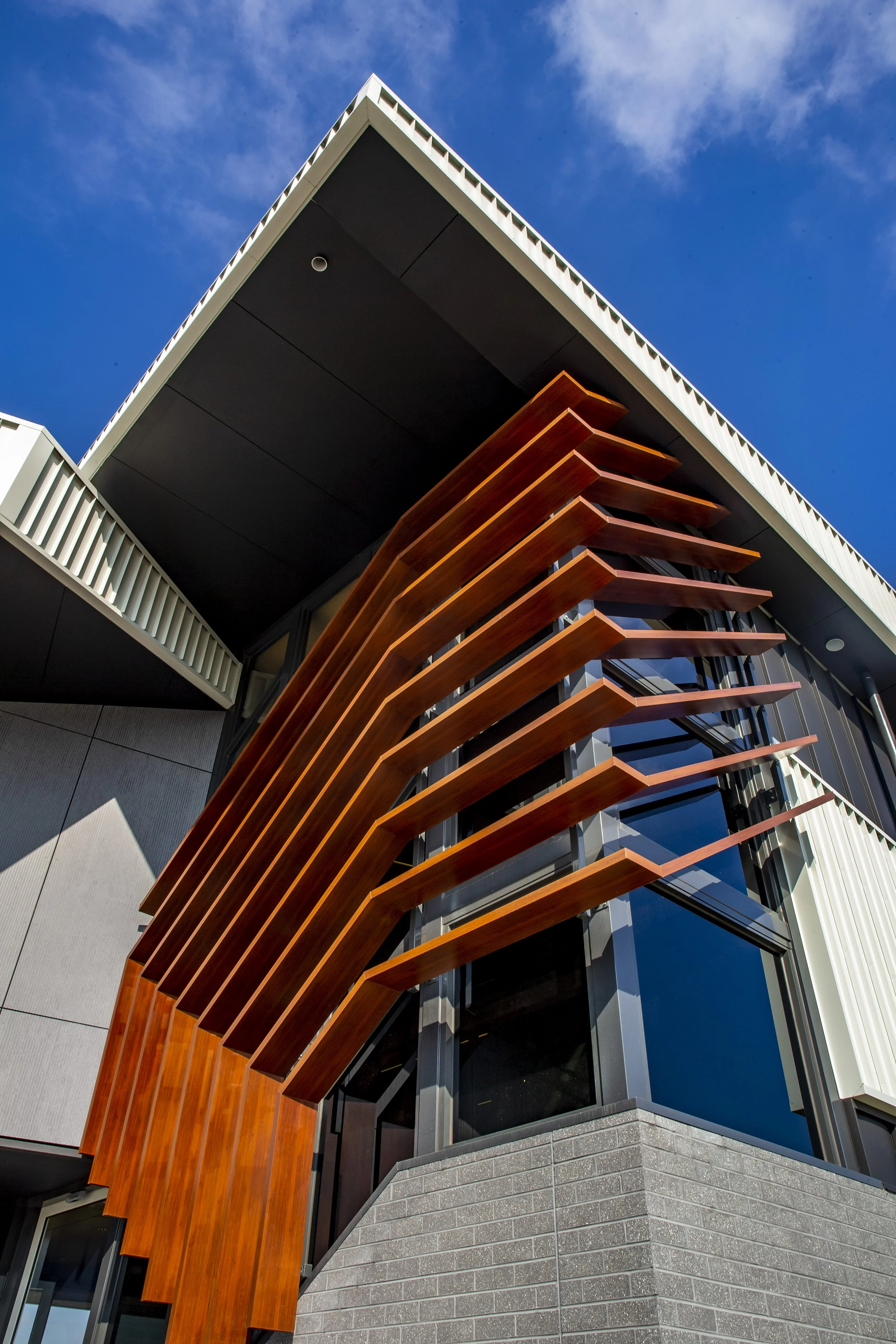 PlanGrp_WestOval_Exterior-1120.jpg