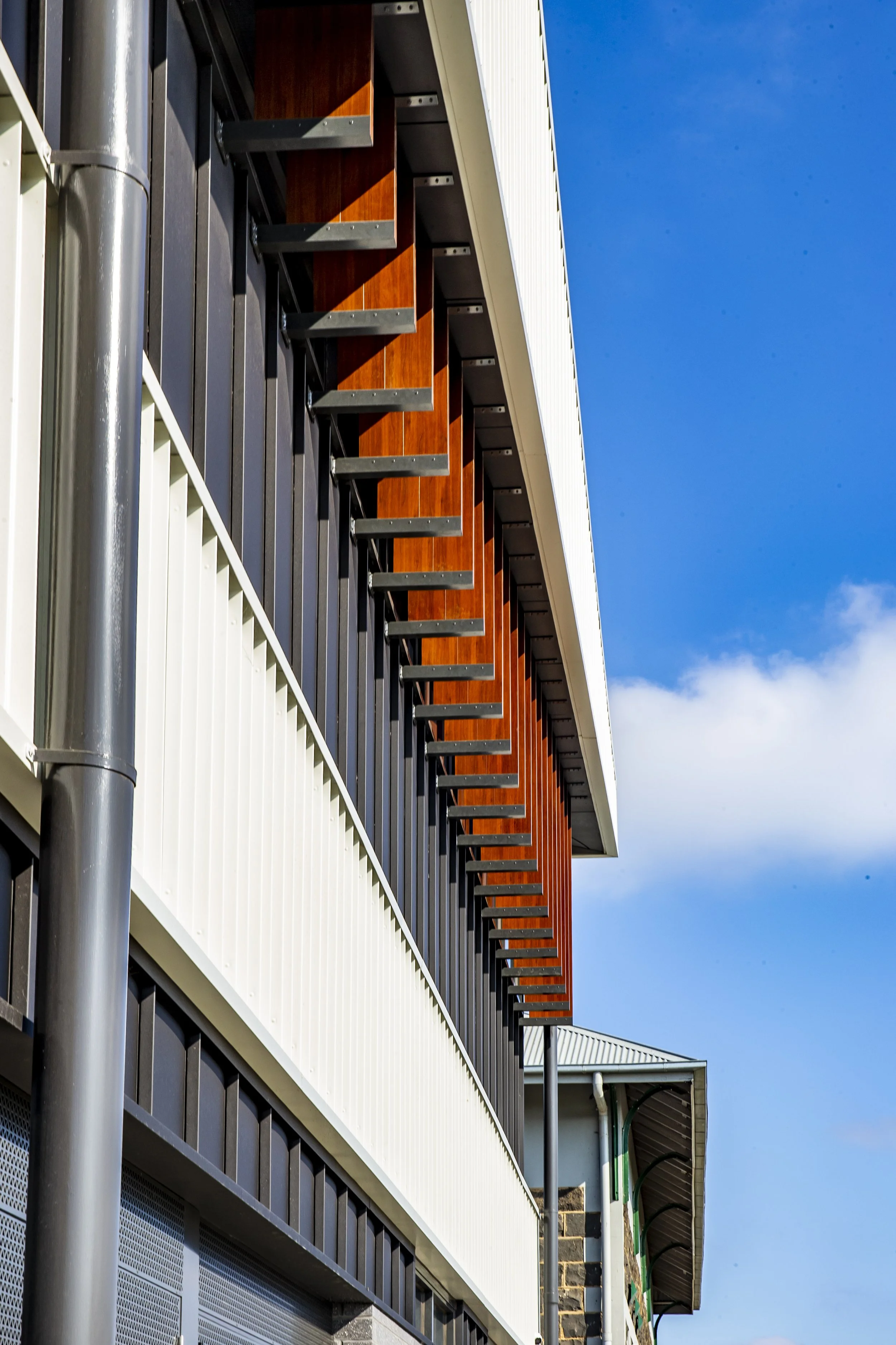 PlanGrp_WestOval_Exterior-1125.jpg