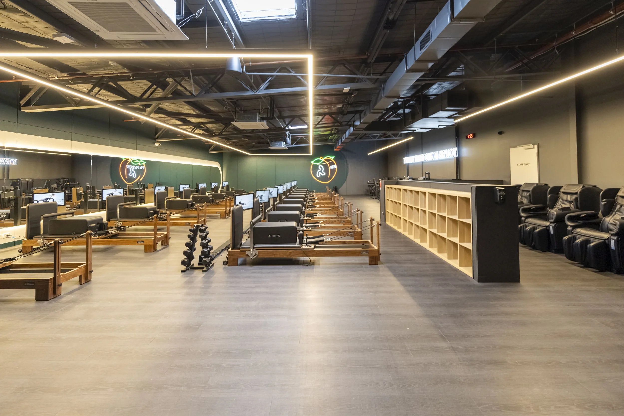 REVO_TheStudio_Pilates-1889.jpg
