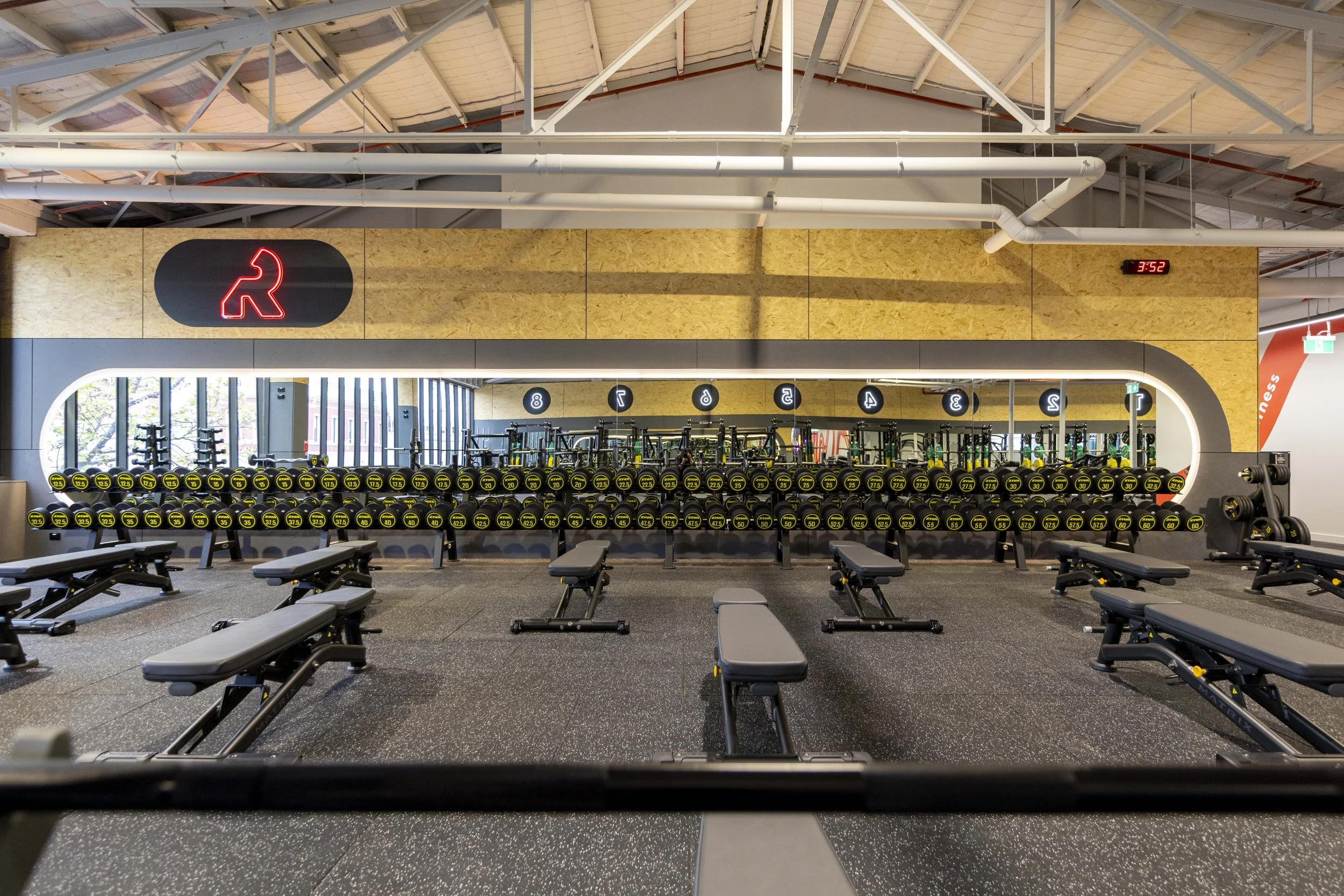 REVO_WeightsArea-1748.jpg