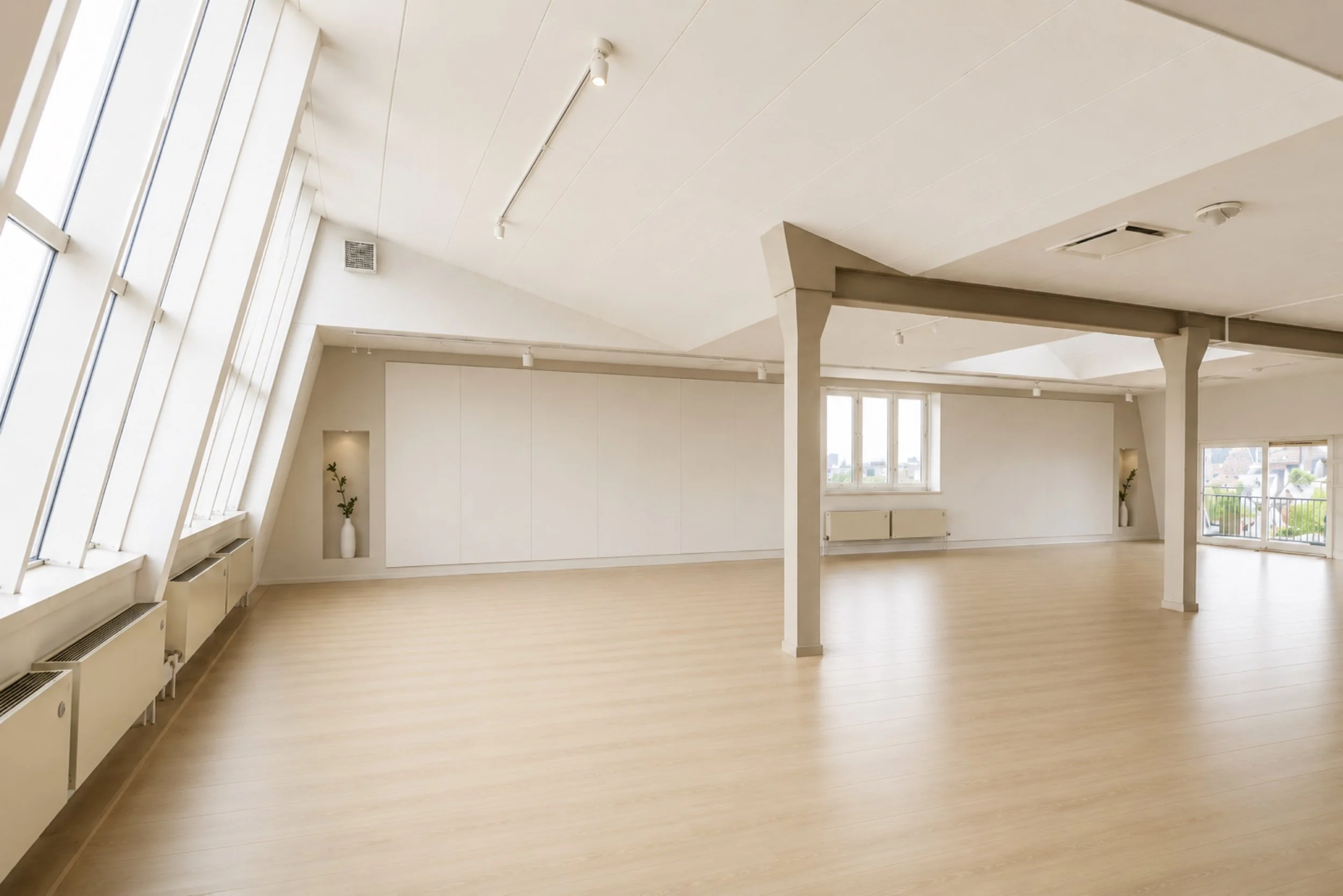 An image of the Cultural Center.