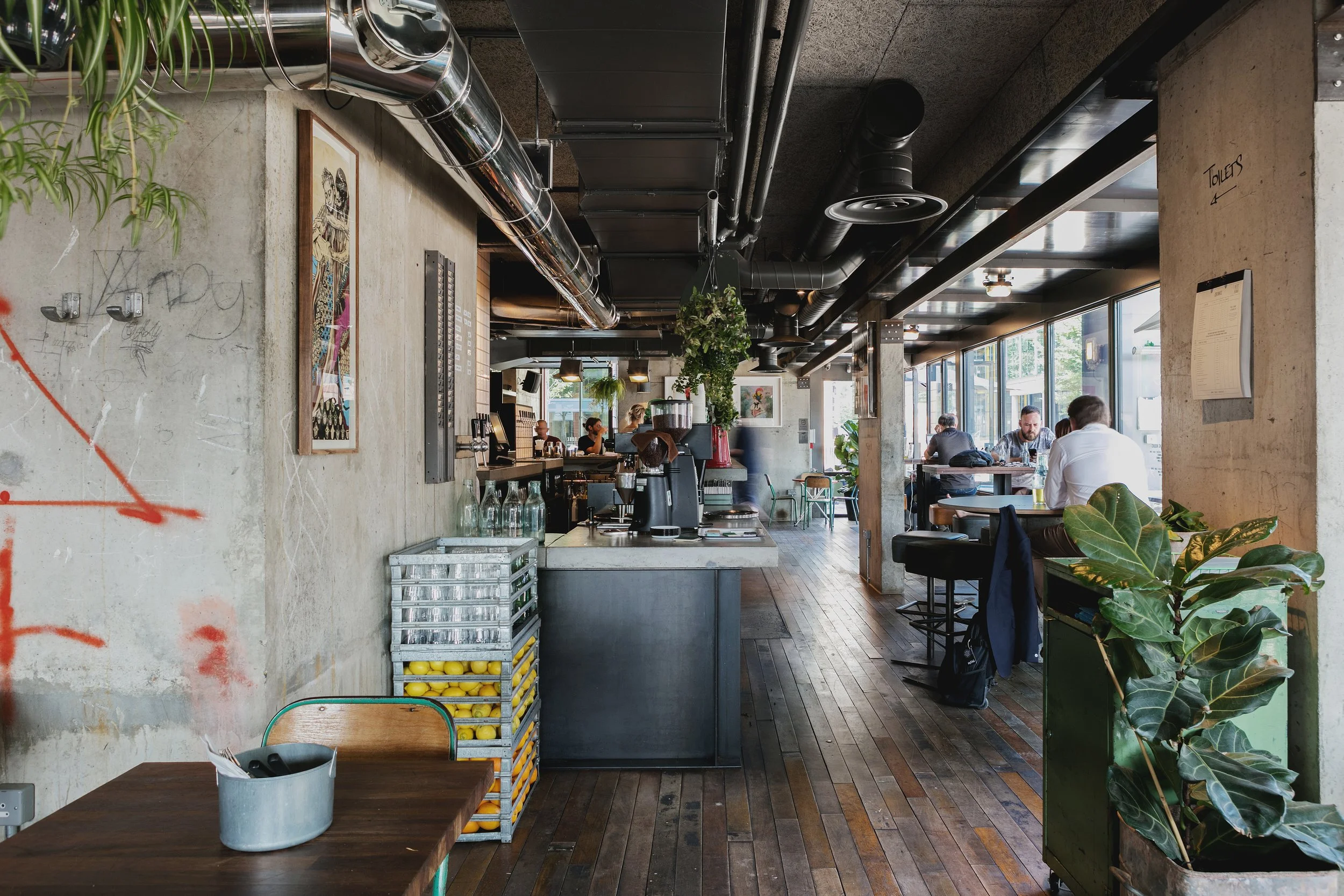 HEIST BANK BAR (3).jpg
