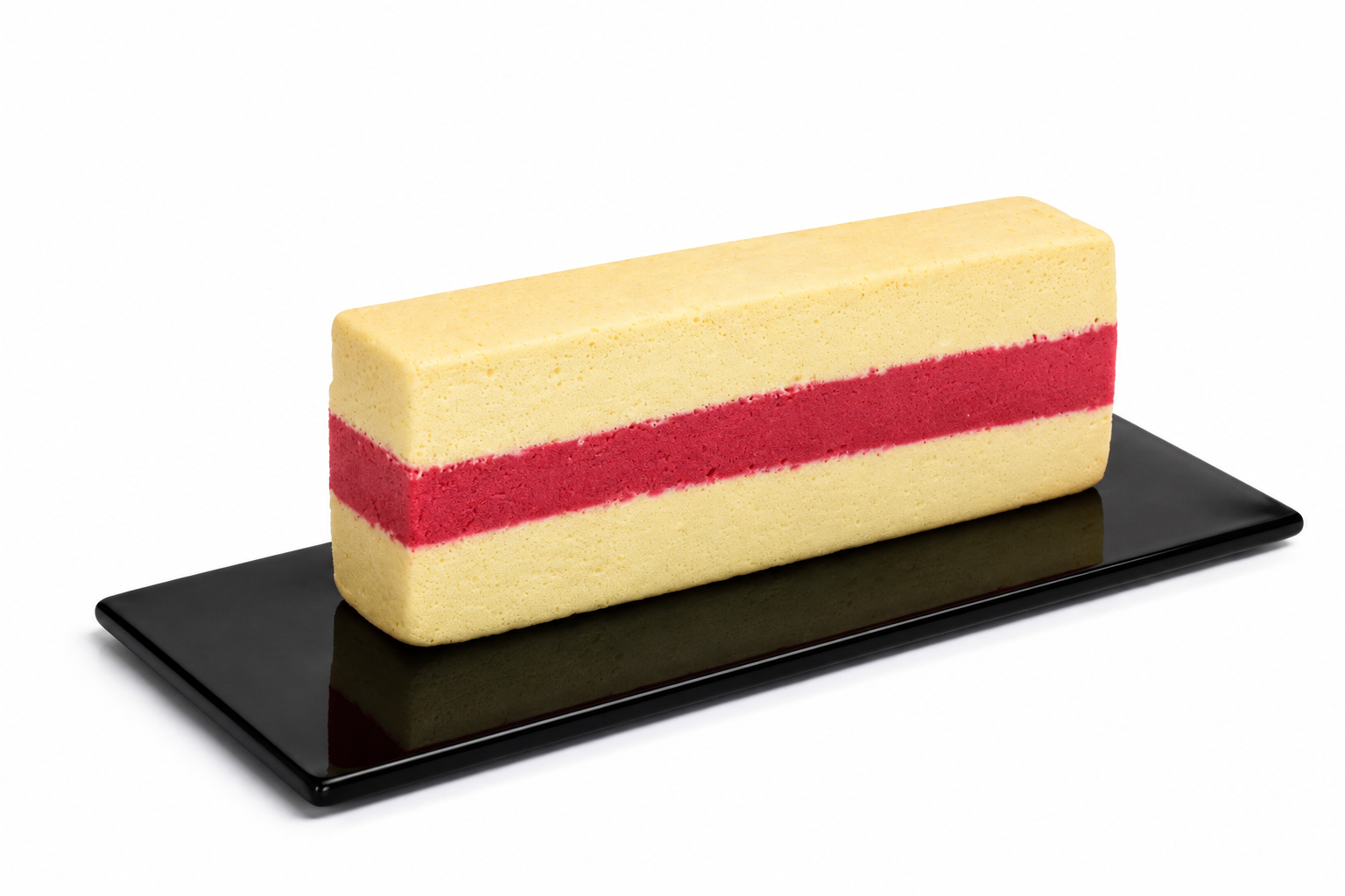 Kek Lapis Strawberry Laici
