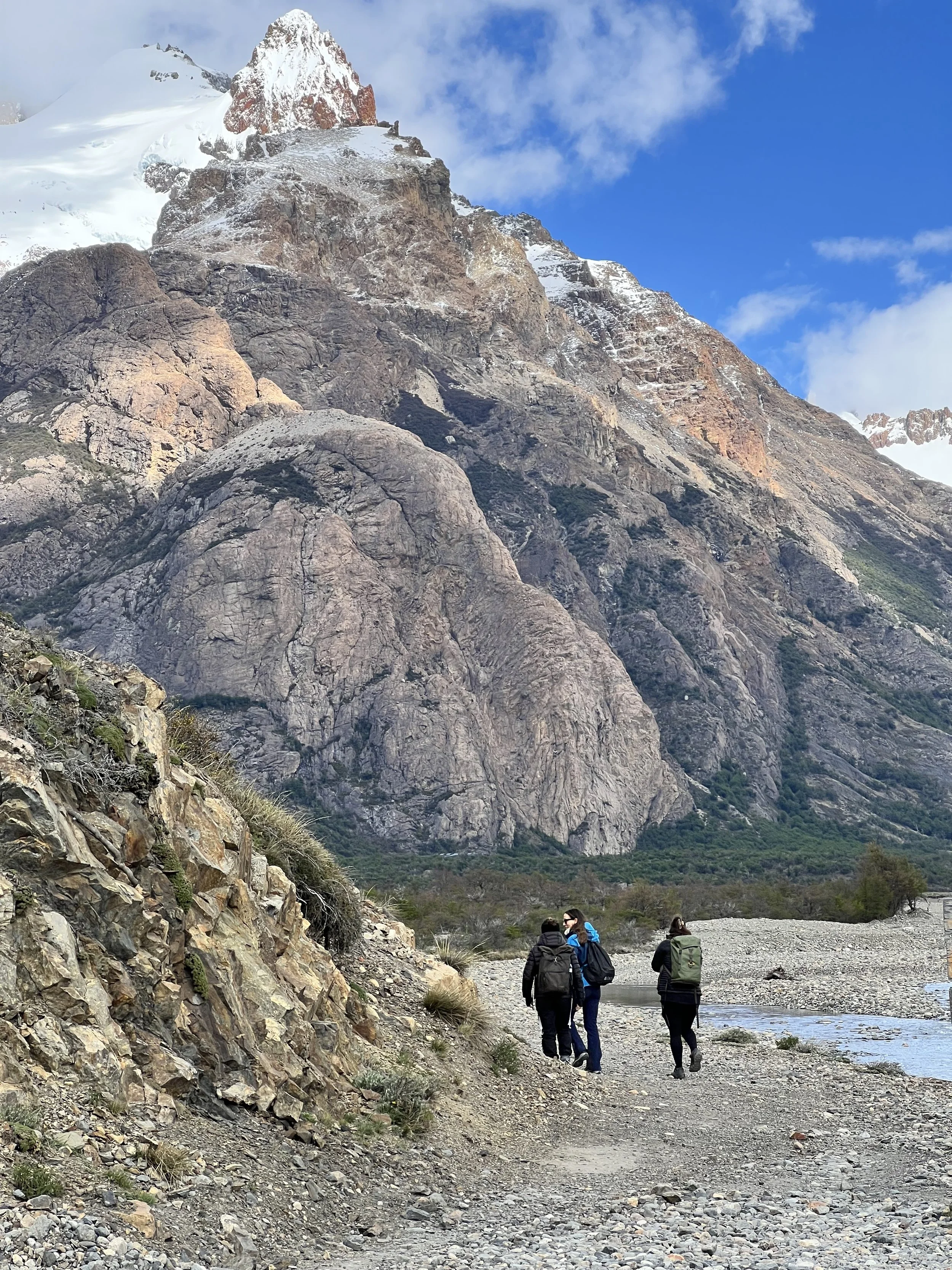 TREKKING + REFUGIOS