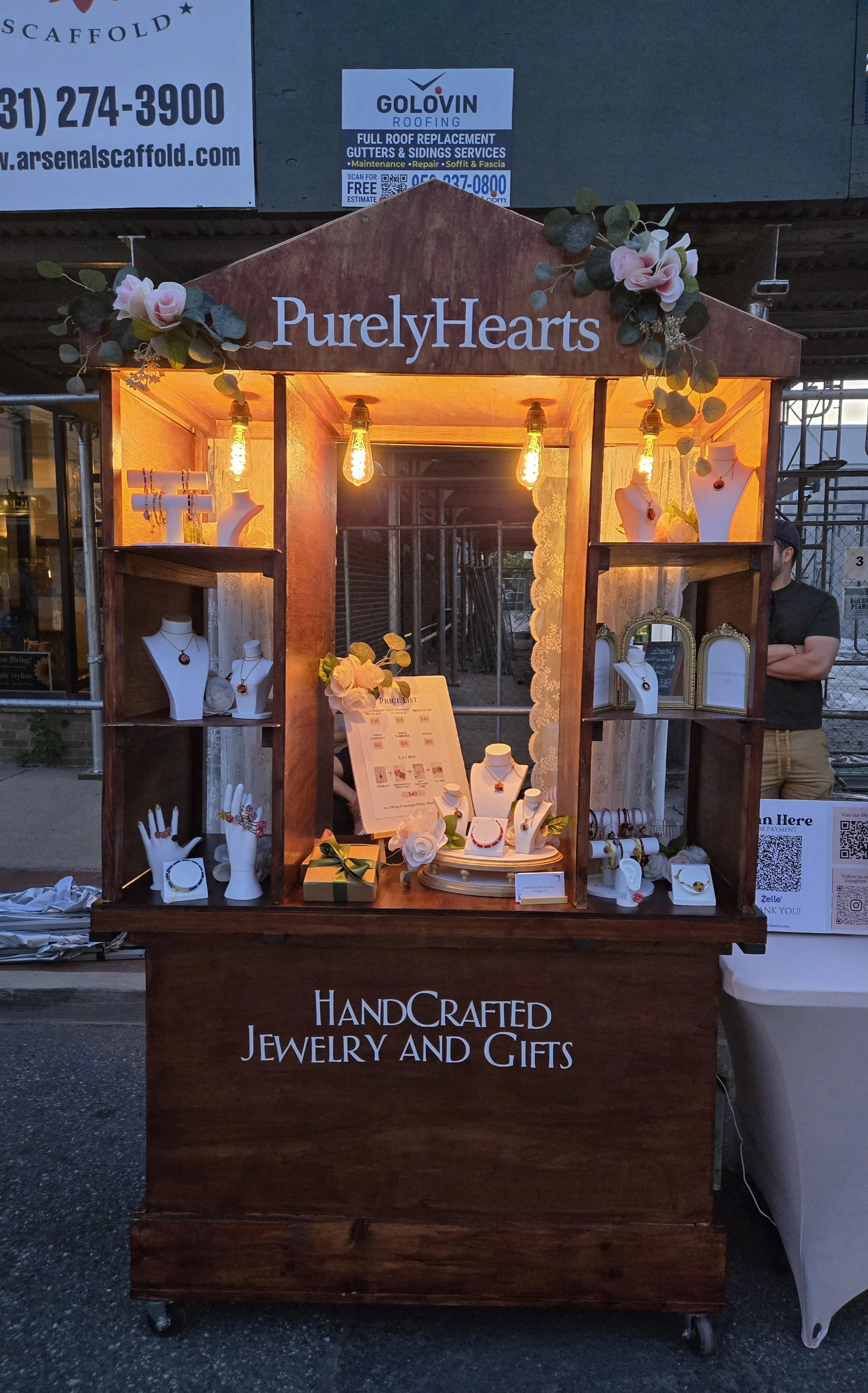Custom Collapsible Display Cart