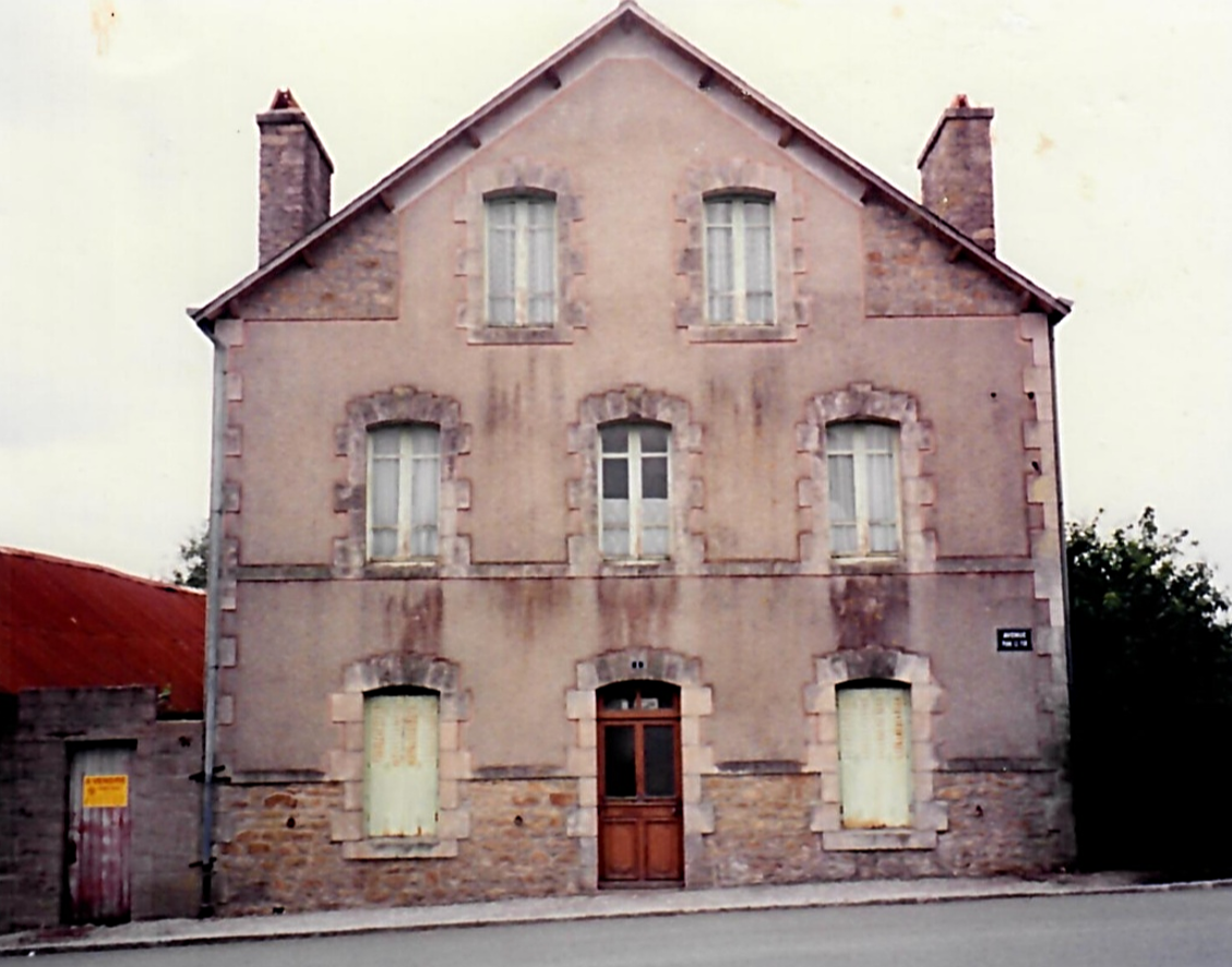 French+house+2.png