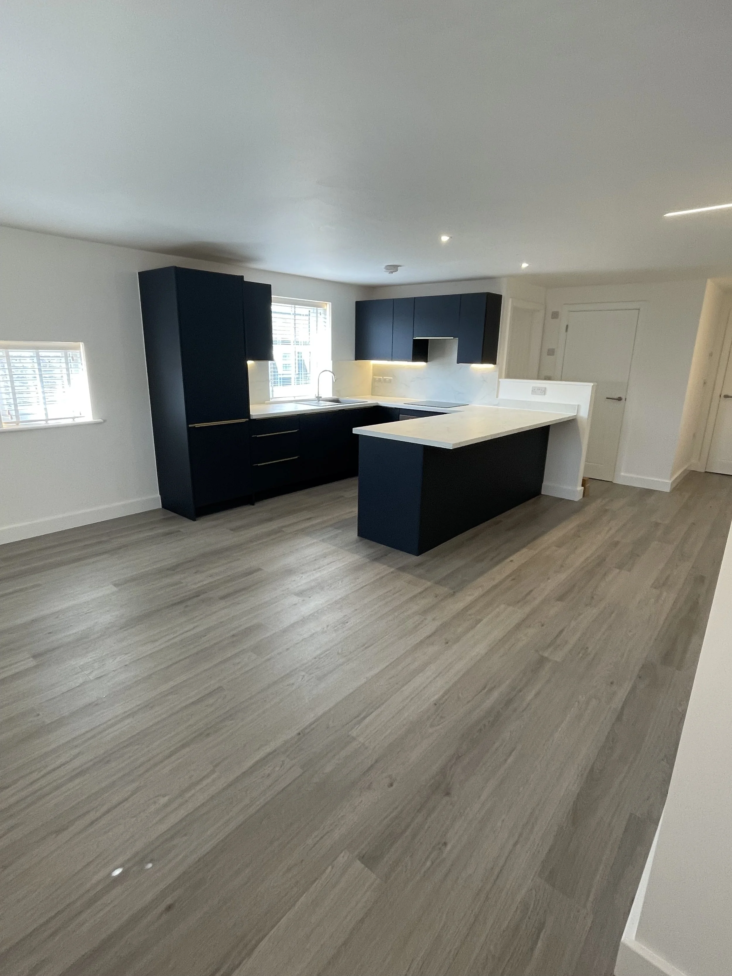 kitchen lounge flat 3.jpg