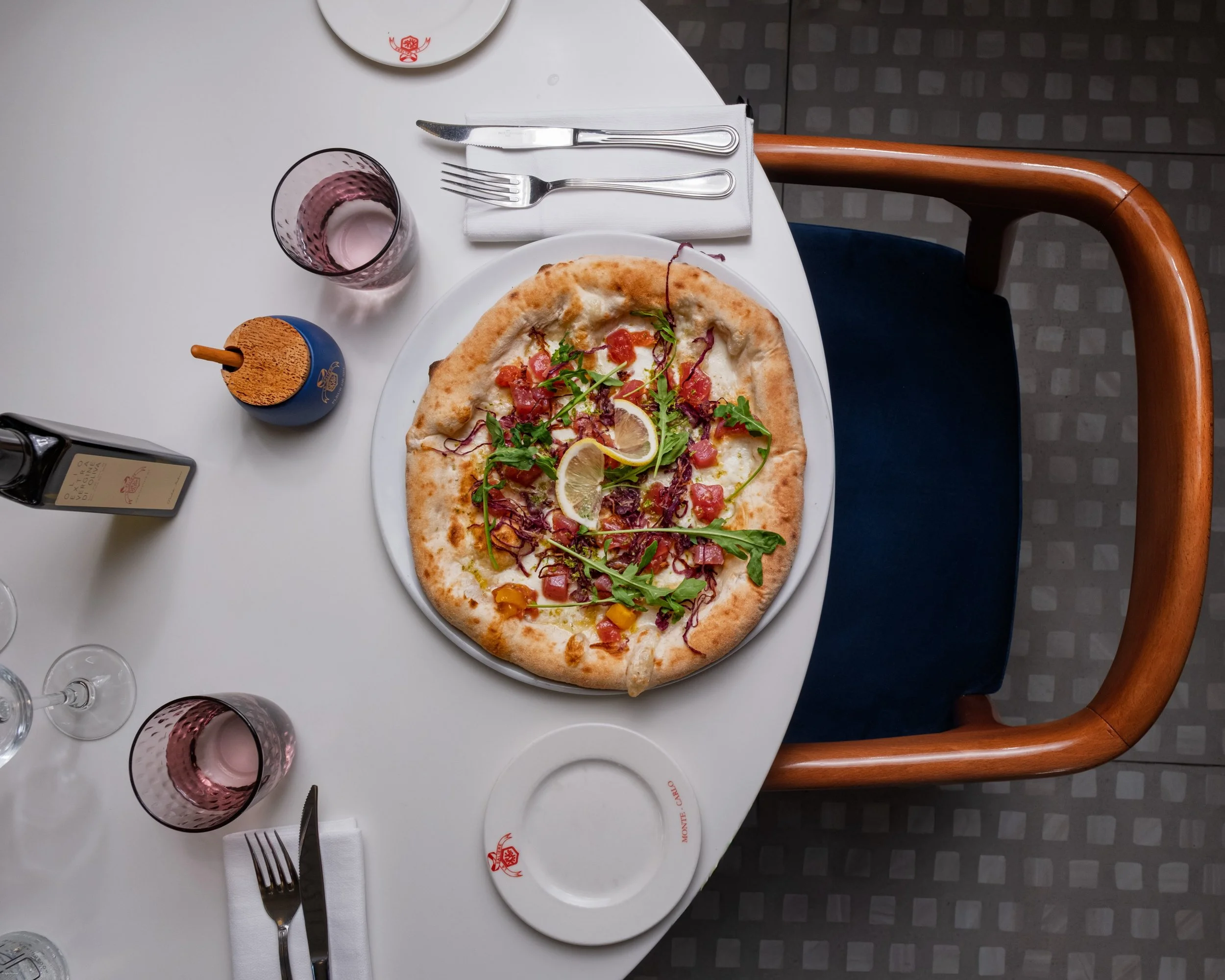 Table for one? 

#lasaliere #lasalieremonaco
#monaco #montecarlo