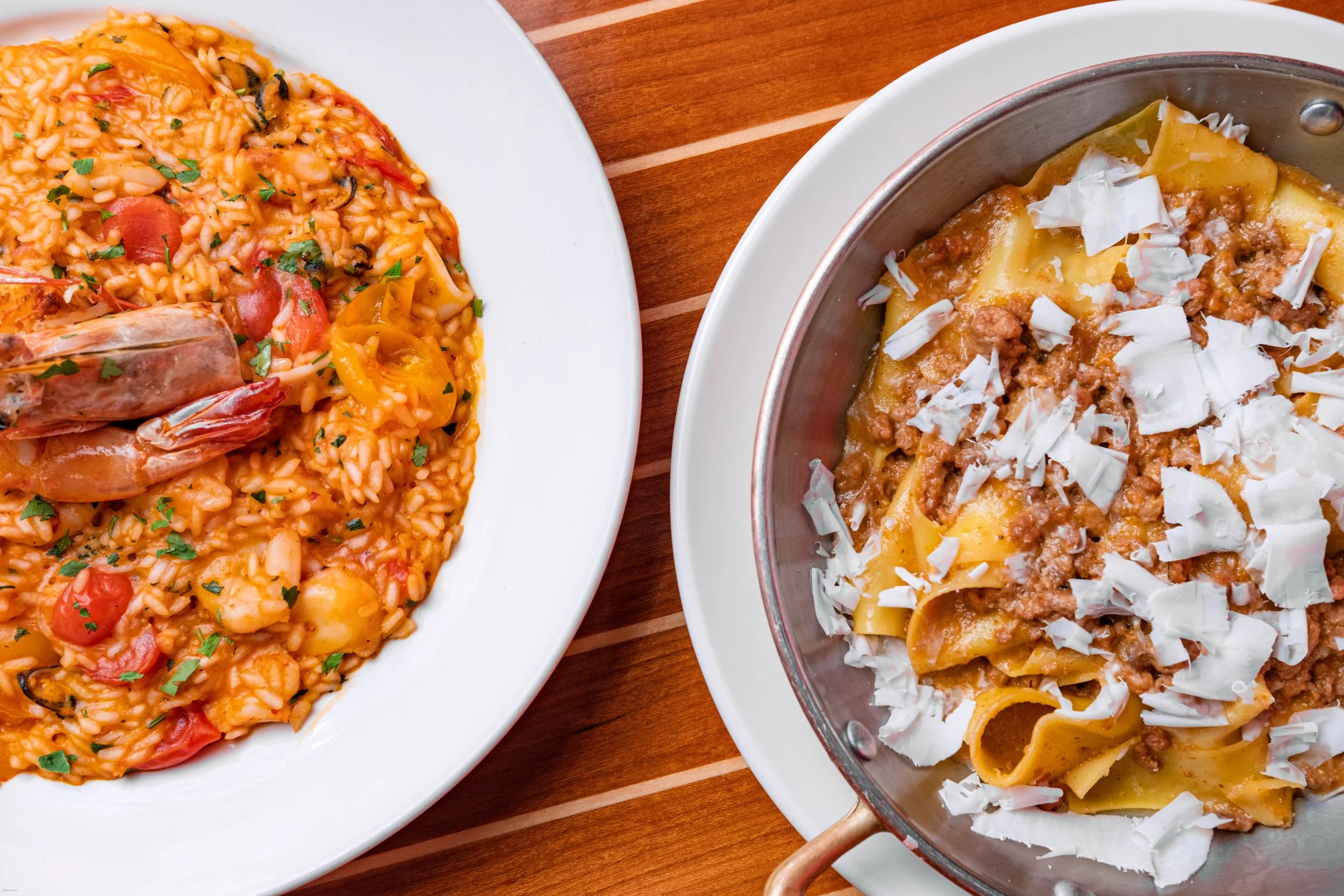 Mare e Terra, which one would you order ? 

#lasaliere #lasalieremonaco
#monaco #montecarlo