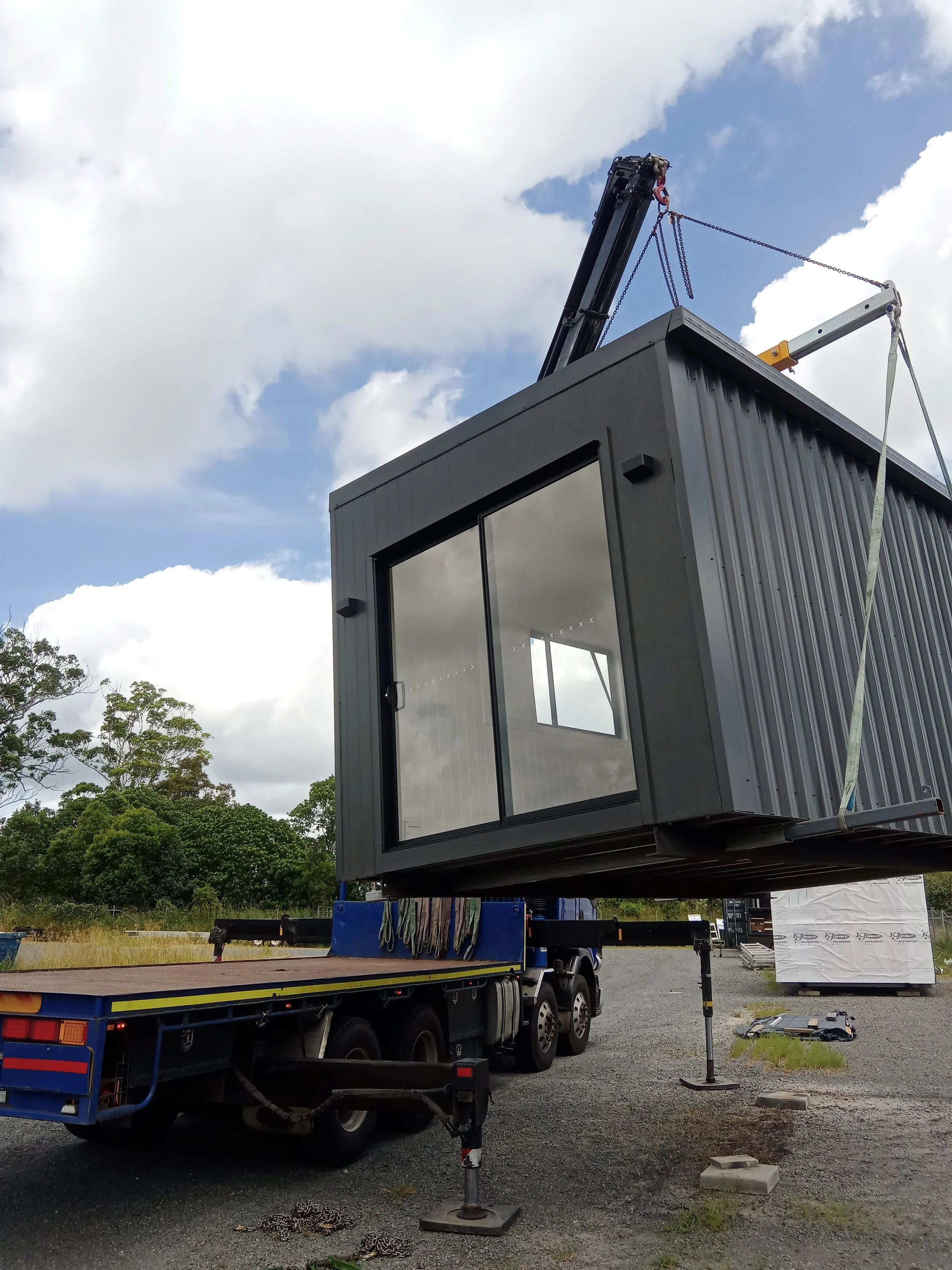 Pirate pod Custom Transportable Buildings Noosa Pods (10).jpg
