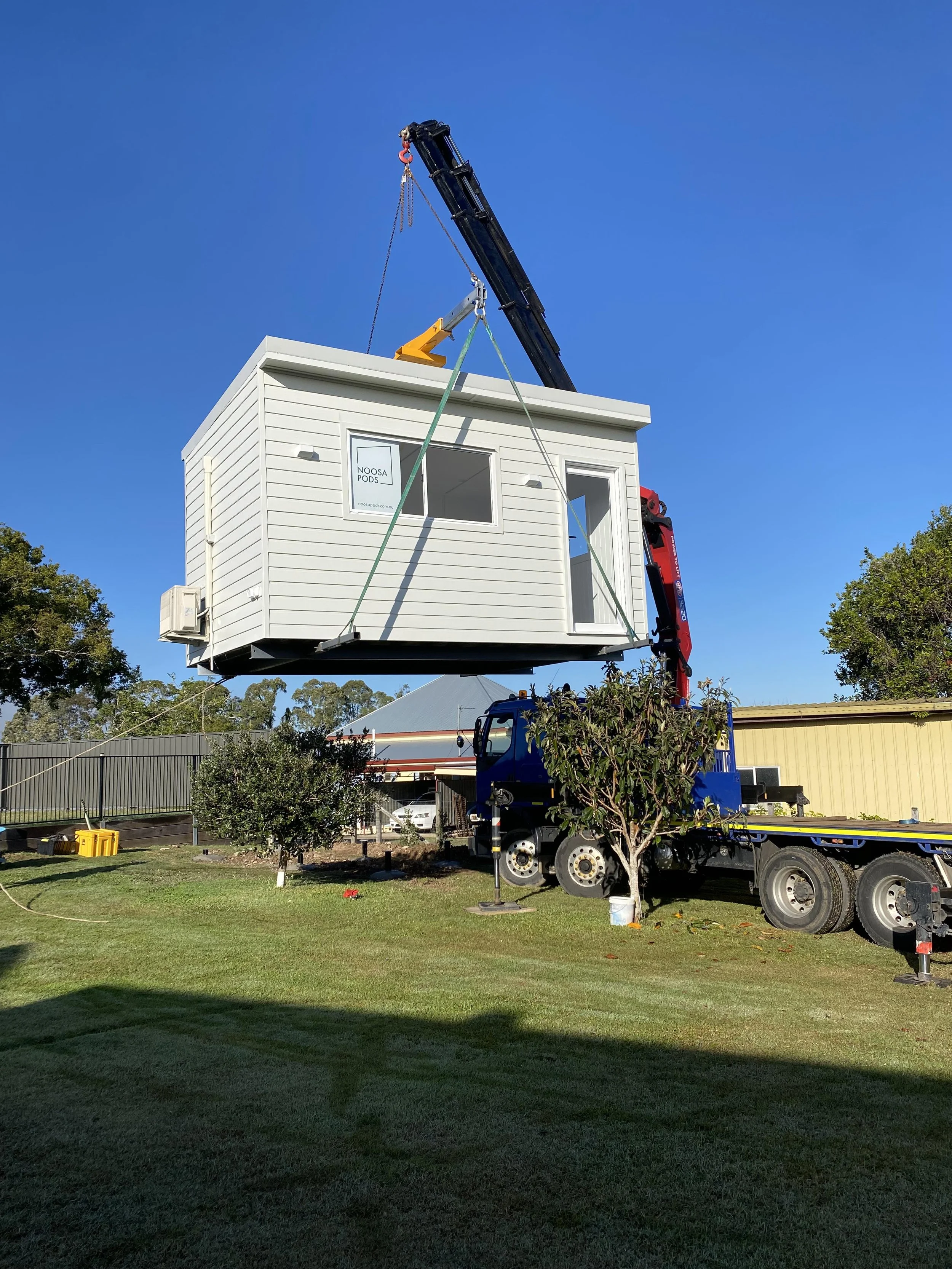 Weatherboard office pod Rod McIntosh.jpg