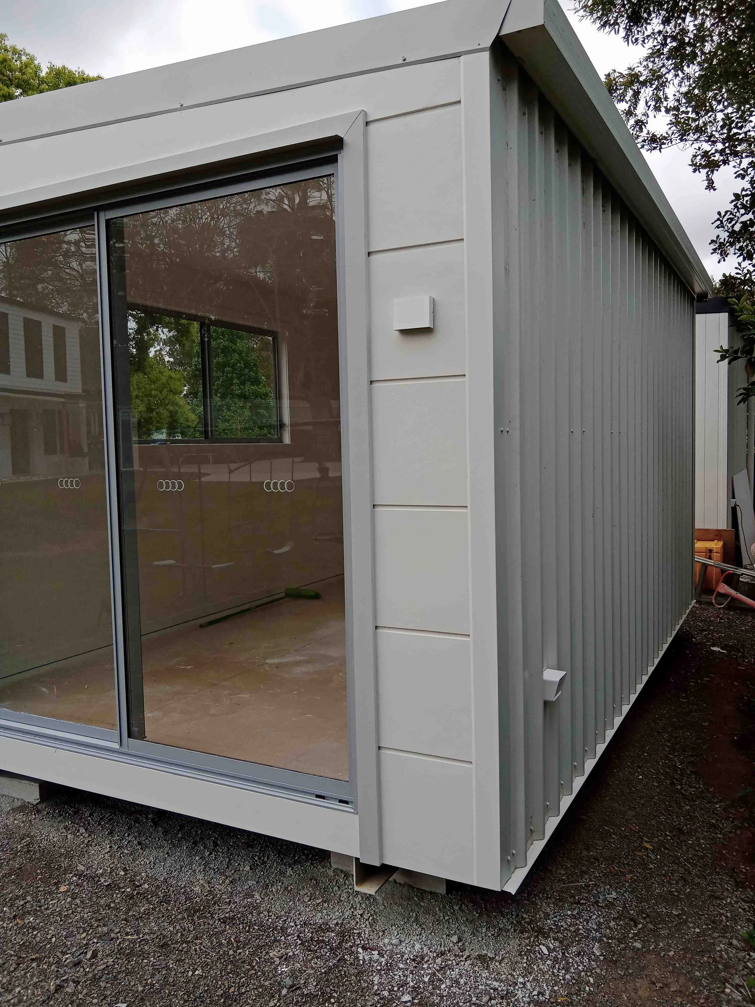 The Sunshine - Trimdek cladding Rod McIntosh.jpg