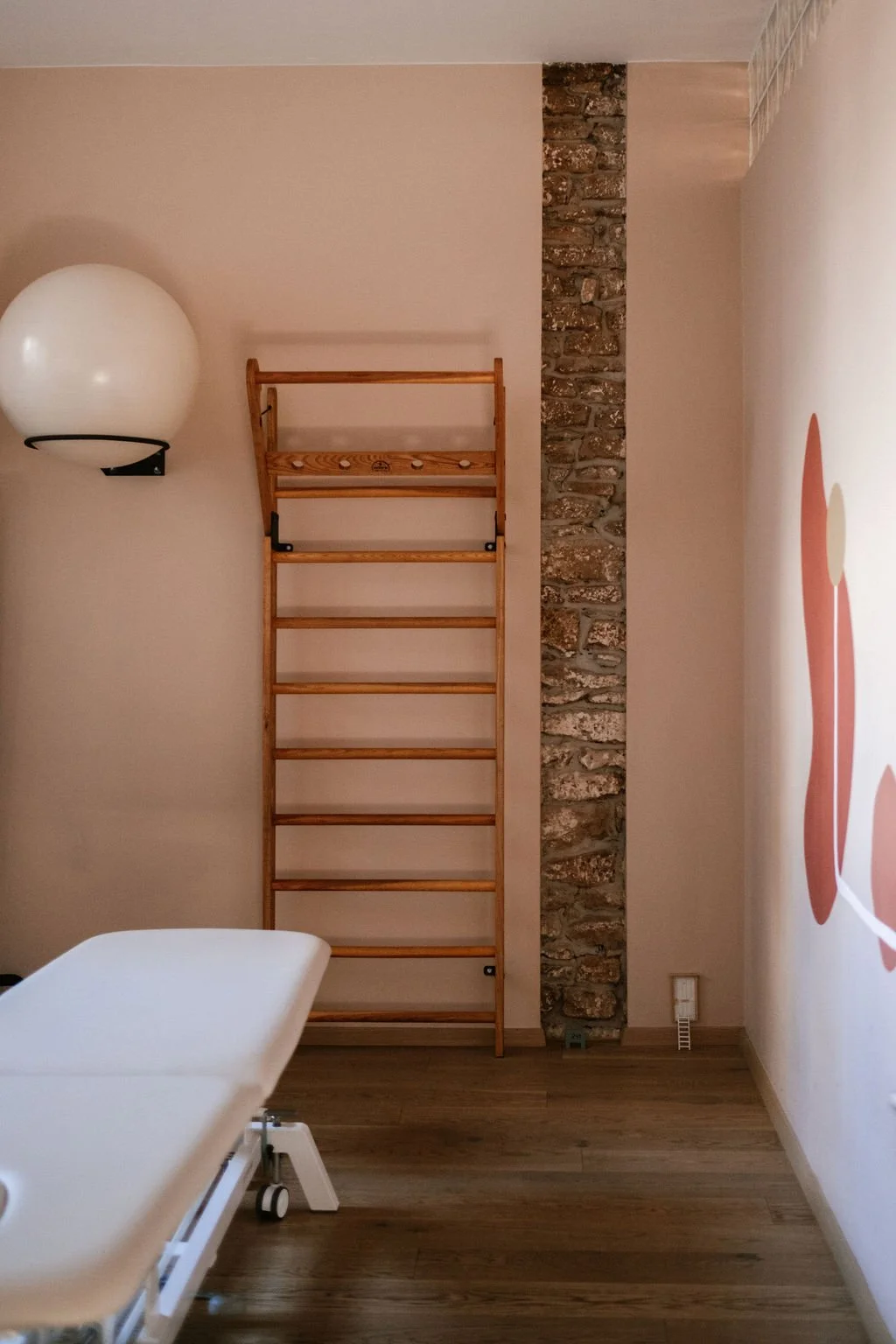 2.4. Ou nous trouver. EM. Aude-Gastauer-Cabinets-8.jpg