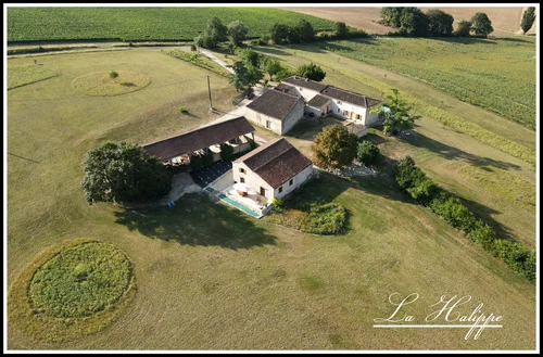 Gîte La Halippe - Vue aérienne domaine