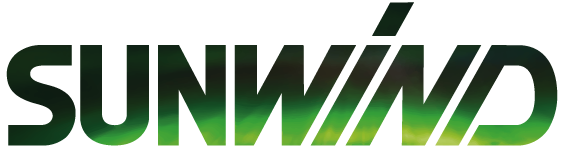 Logo med teksten 'SUNWIND' i grønne og svarte farger.