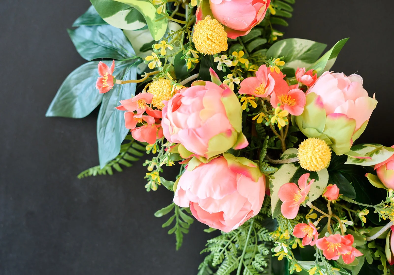 GALLERY - 2026-04-13 The Wreath Edit Brand Session-5.jpg