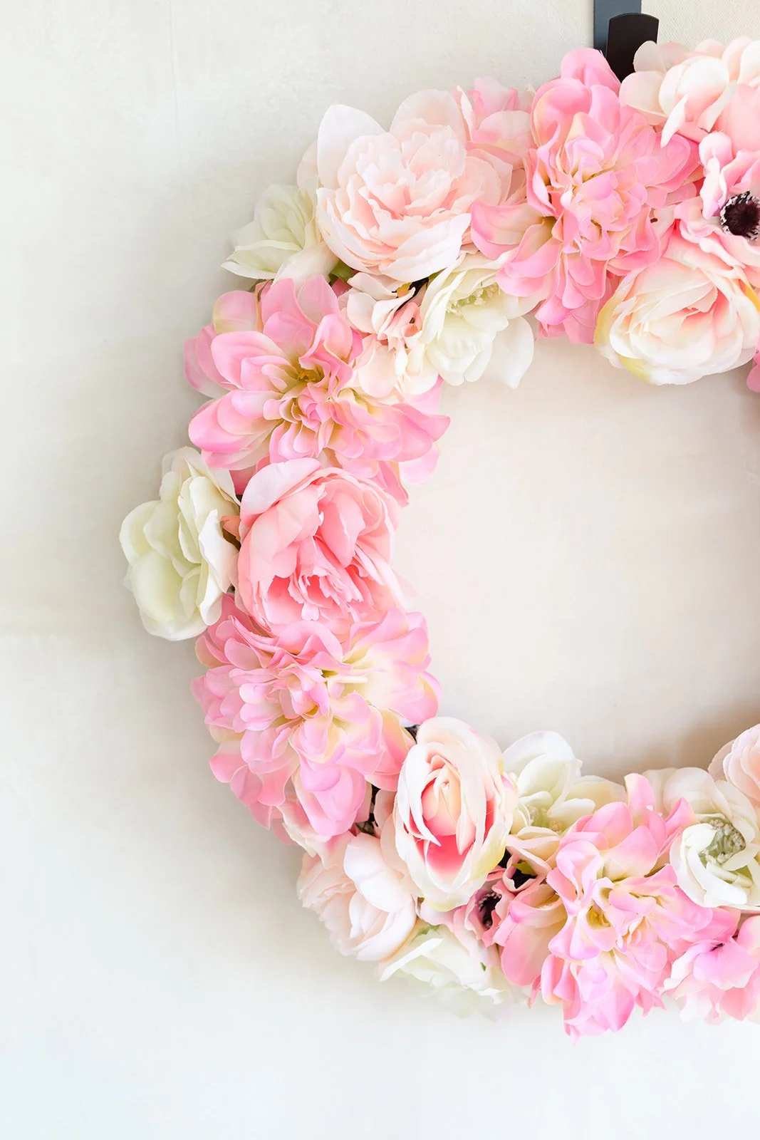 GALLERY - 2026-04-13 The Wreath Edit Brand Session-50.jpg