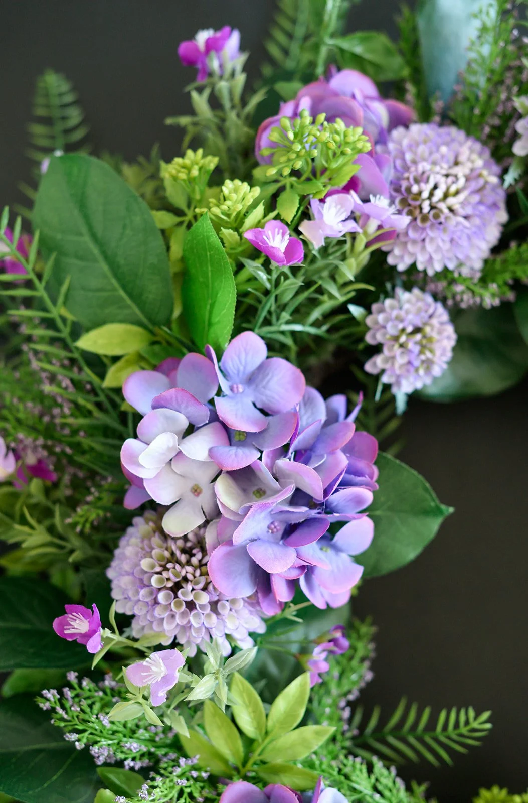 GALLERY - 2026-04-13 The Wreath Edit Brand Session-39.jpg