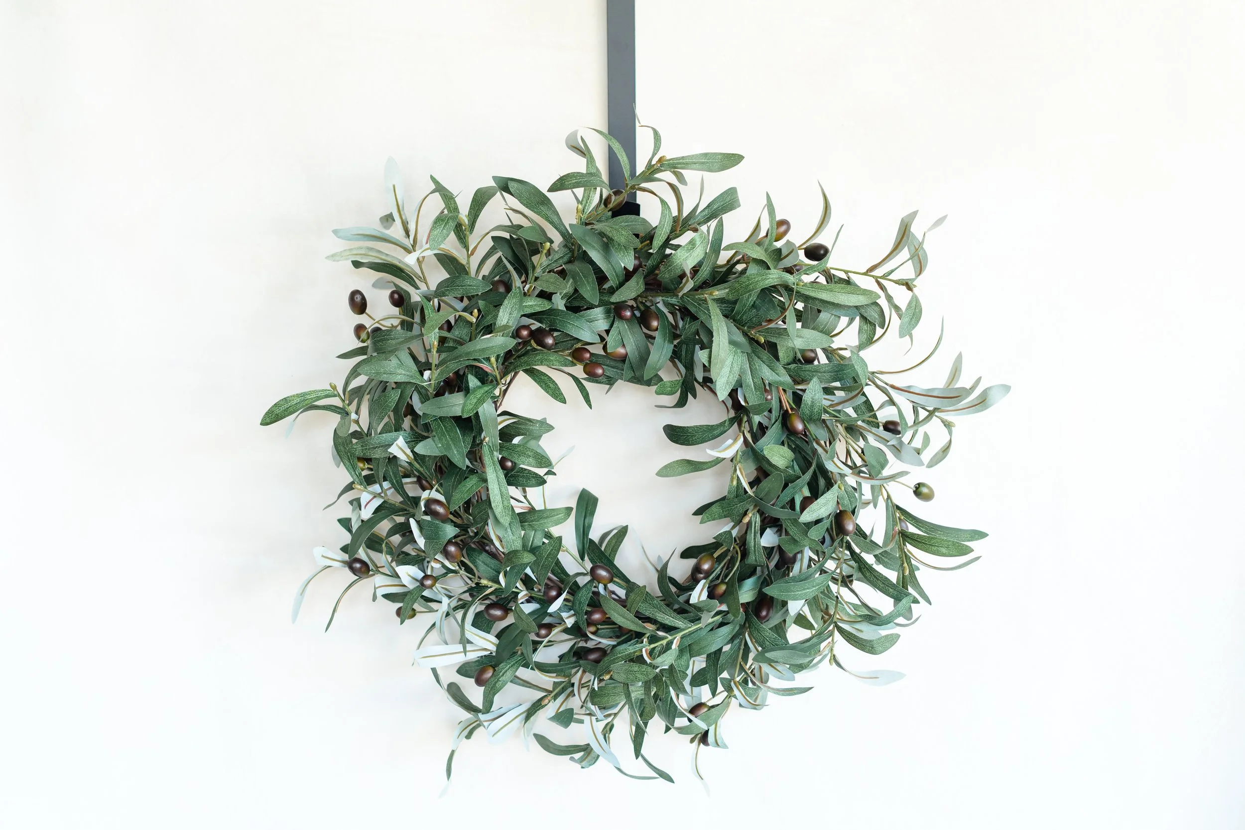 GALLERY - 2026-04-13 The Wreath Edit Brand Session-195.jpg