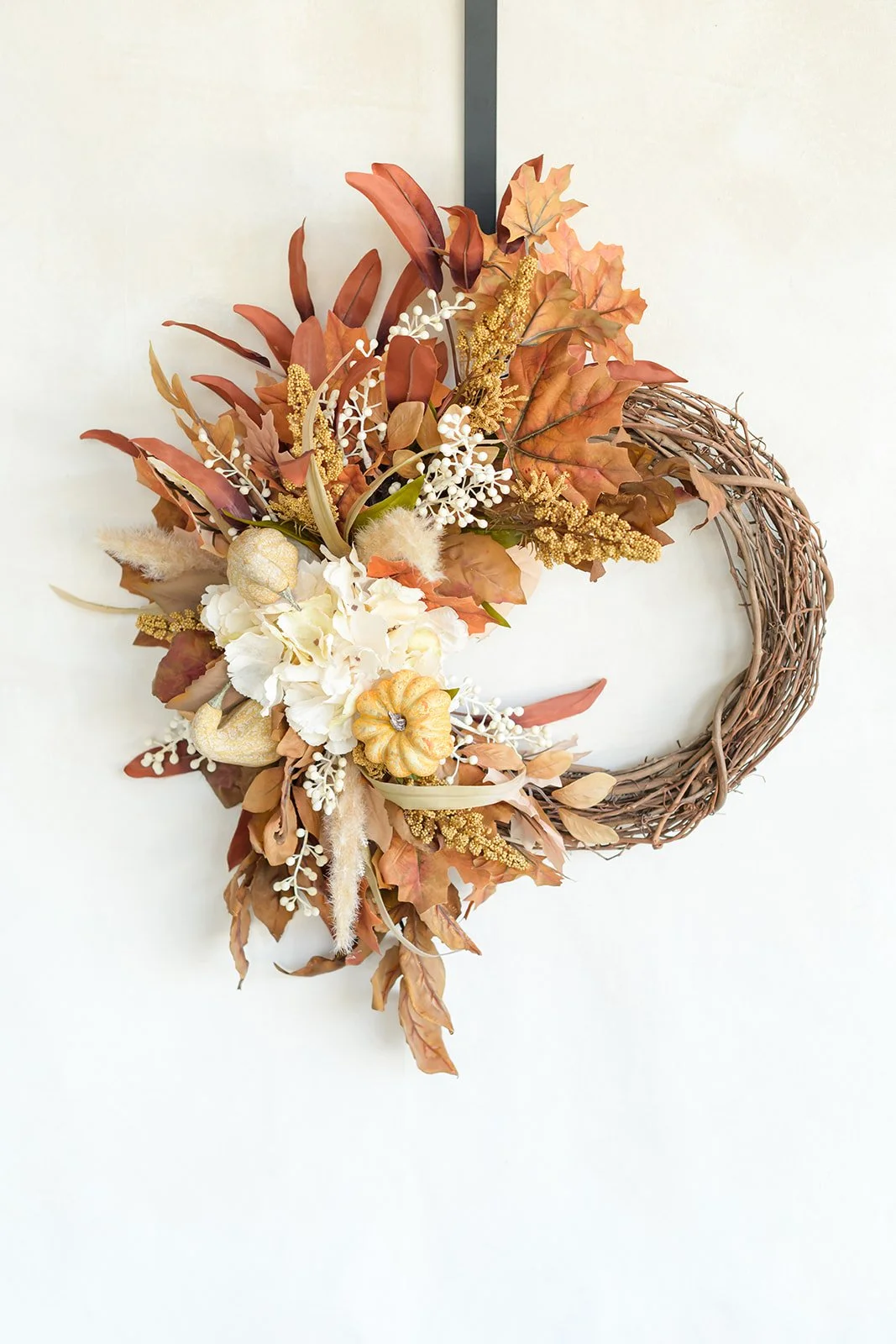 GALLERY - 2026-04-13 The Wreath Edit Brand Session-236.jpg