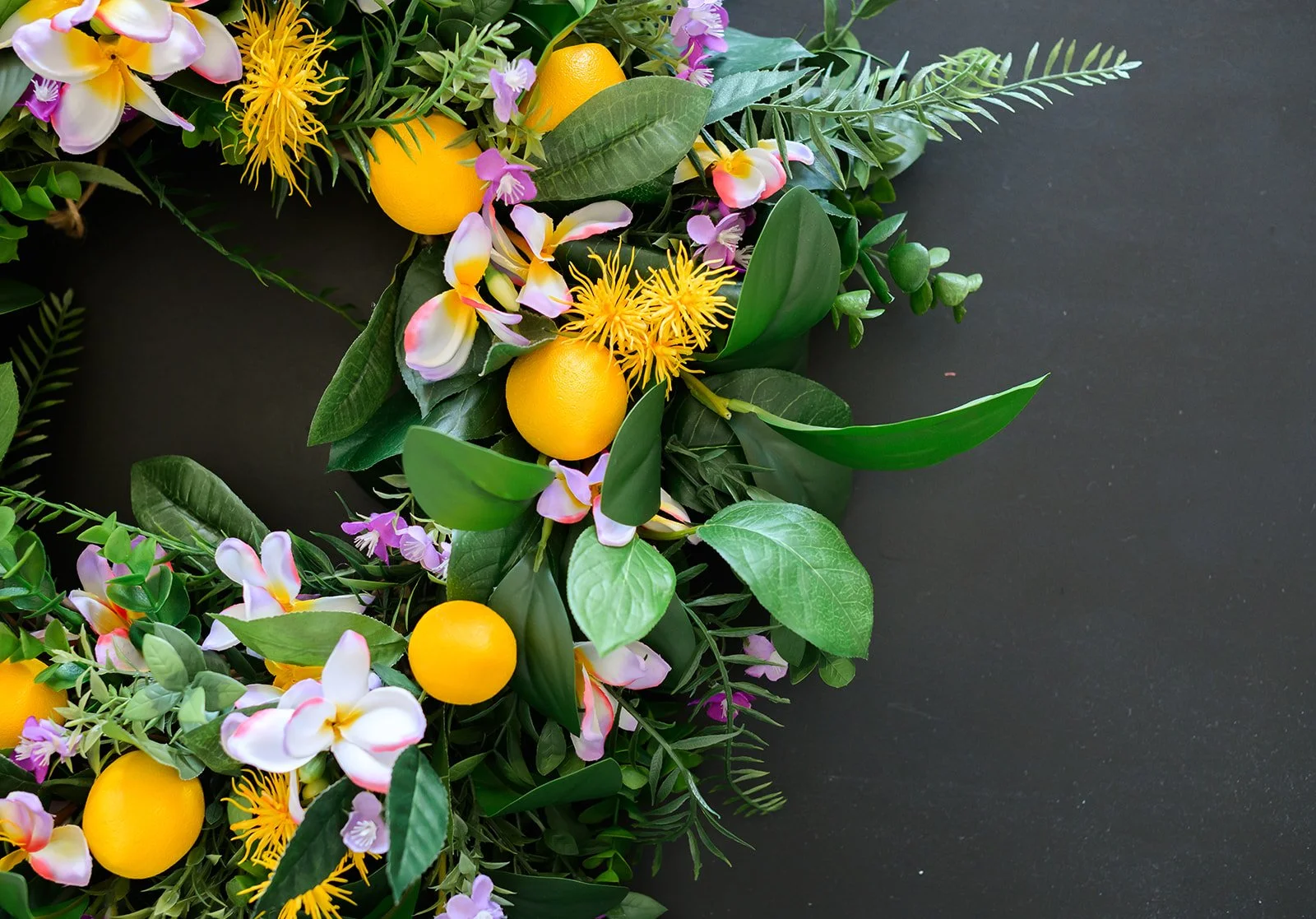 GALLERY - 2026-04-13 The Wreath Edit Brand Session-19.jpg
