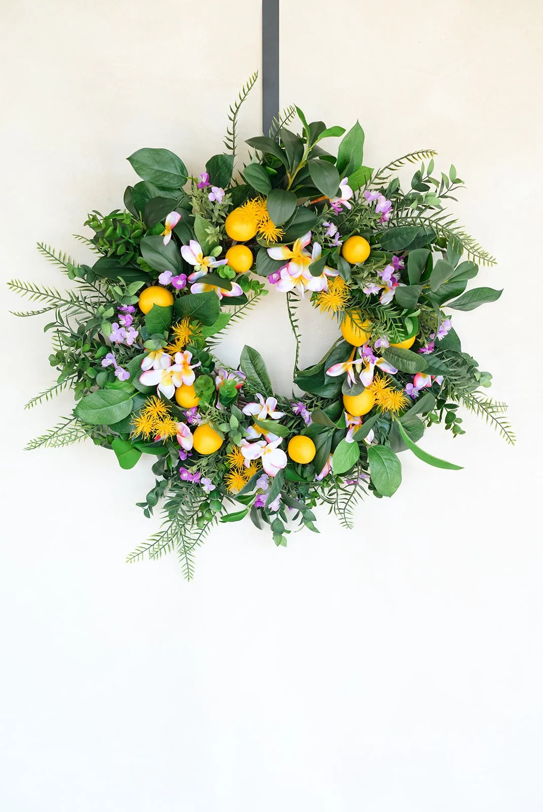 GALLERY - 2026-04-13 The Wreath Edit Brand Session-21.jpg