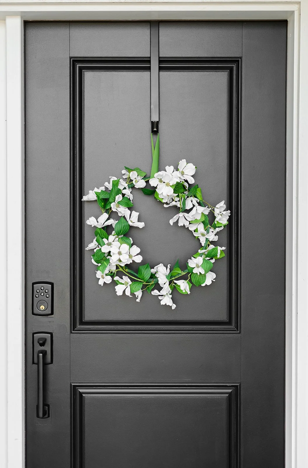 GALLERY - 2026-04-13 The Wreath Edit Brand Session-303.jpg