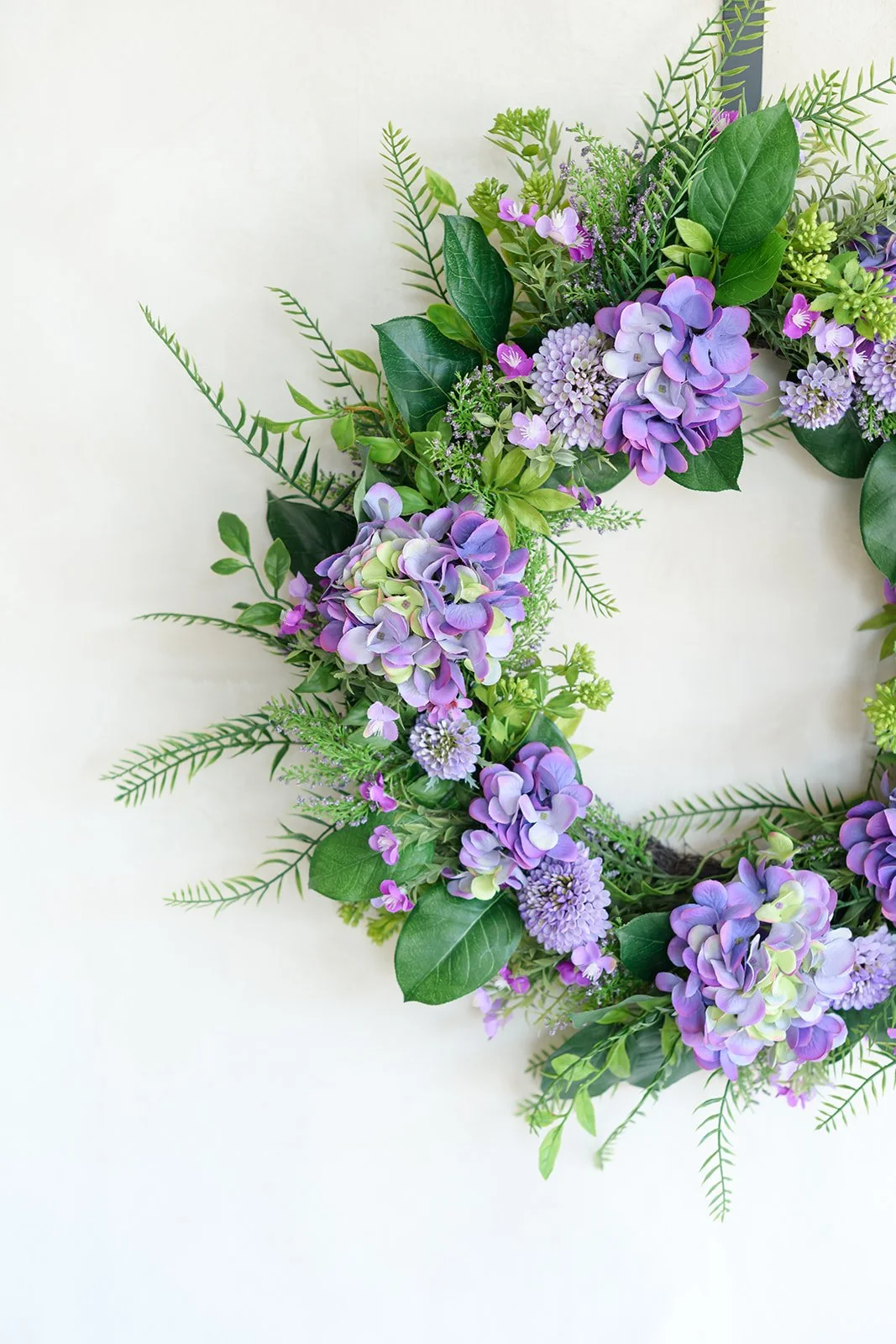 GALLERY - 2026-04-13 The Wreath Edit Brand Session-59.jpg