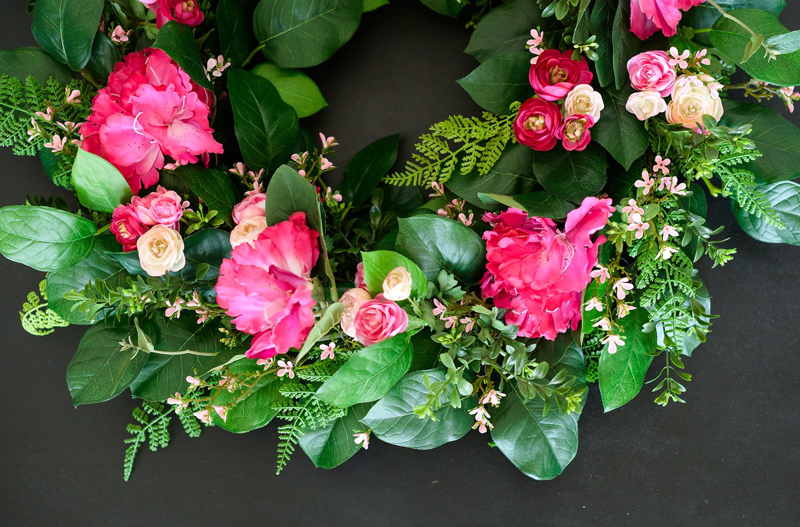 GALLERY - 2026-04-13 The Wreath Edit Brand Session-43.jpg