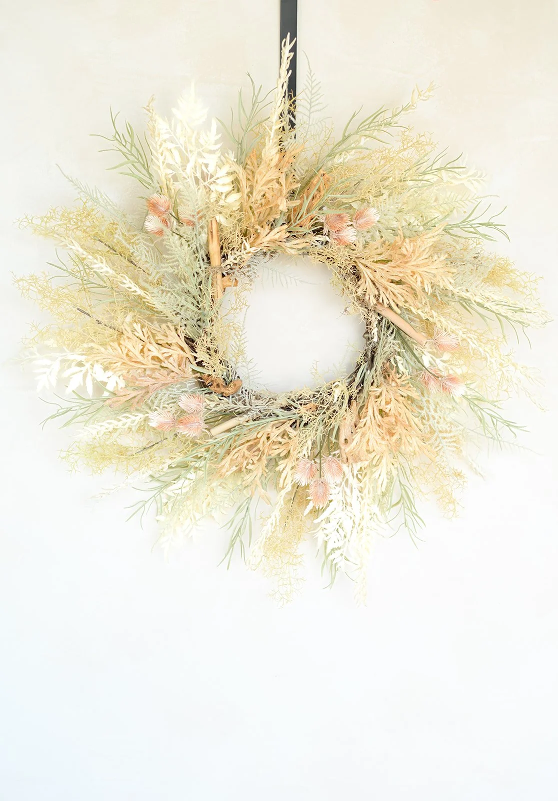 GALLERY - 2026-04-13 The Wreath Edit Brand Session-554.jpg