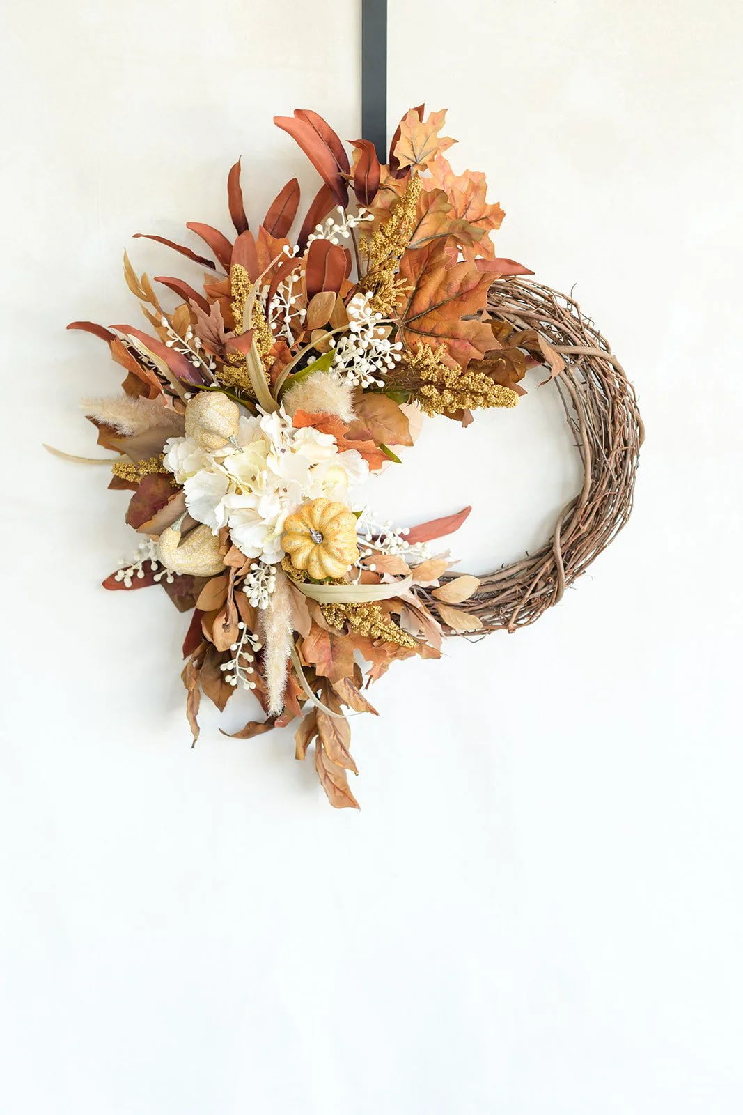 GALLERY - 2026-04-13 The Wreath Edit Brand Session-234.jpg