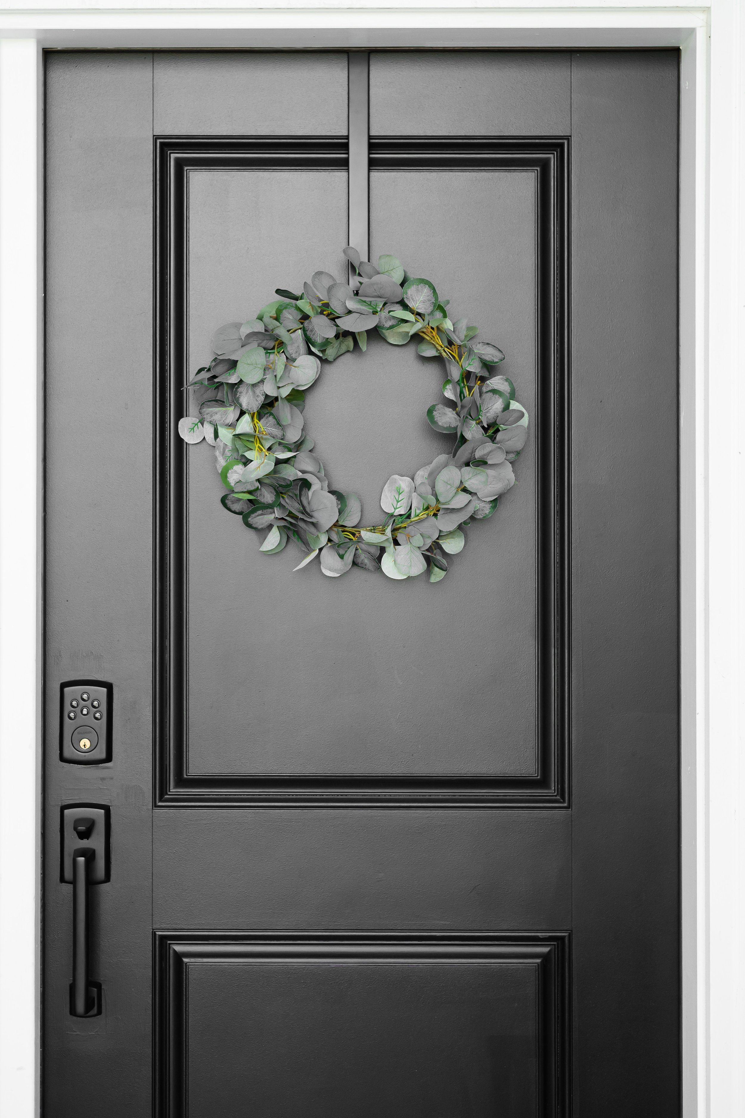 GALLERY - 2026-04-13 The Wreath Edit Brand Session-311.jpg