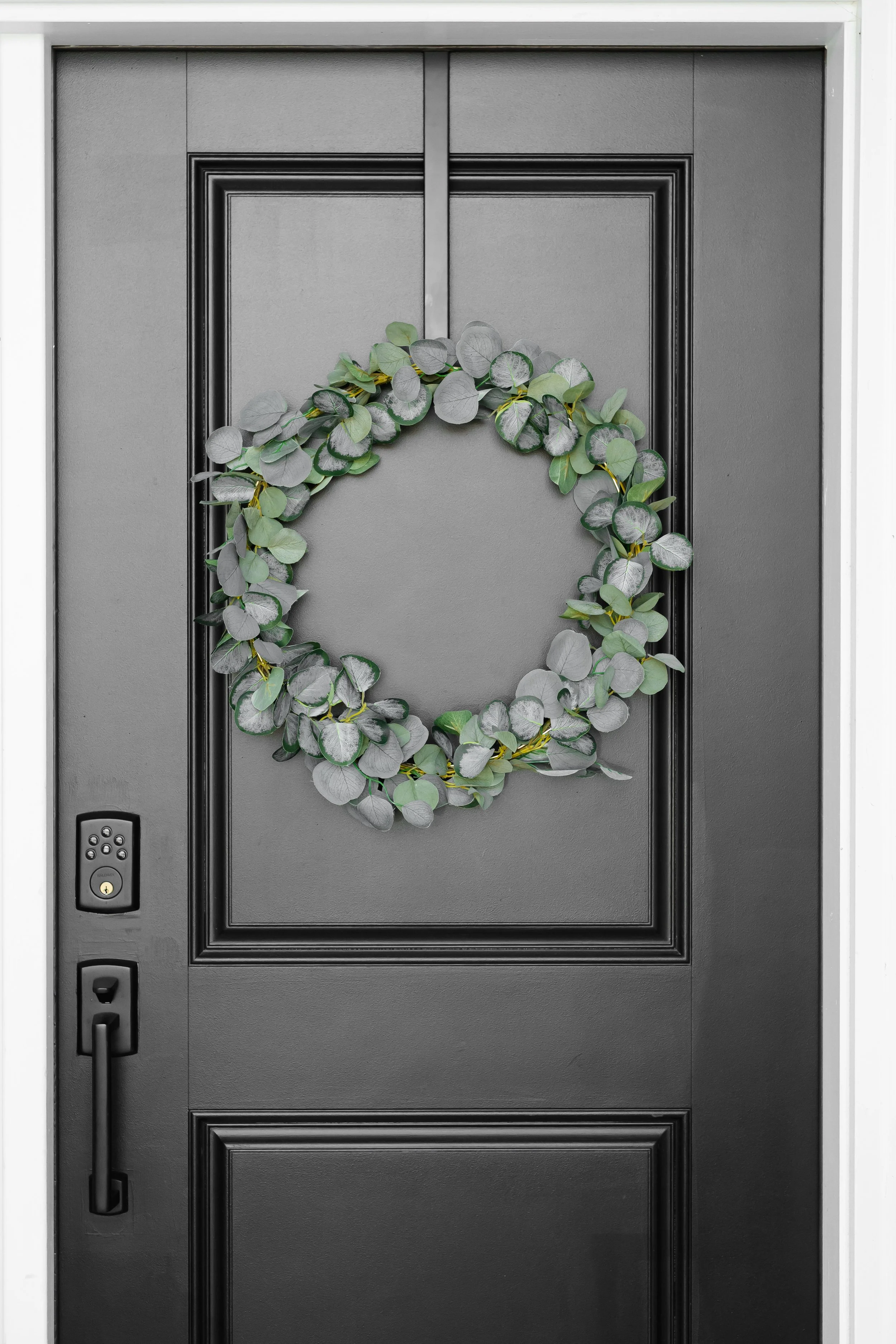 GALLERY - 2026-04-13 The Wreath Edit Brand Session-310.jpg