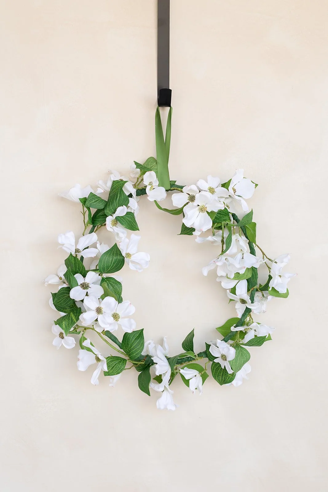 GALLERY - 2026-04-13 The Wreath Edit Brand Session-355.jpg