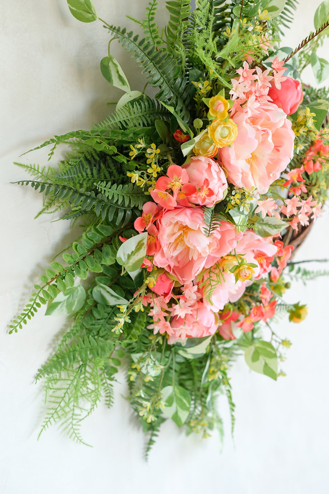 GALLERY - 2026-04-13 The Wreath Edit Brand Session-97.jpg