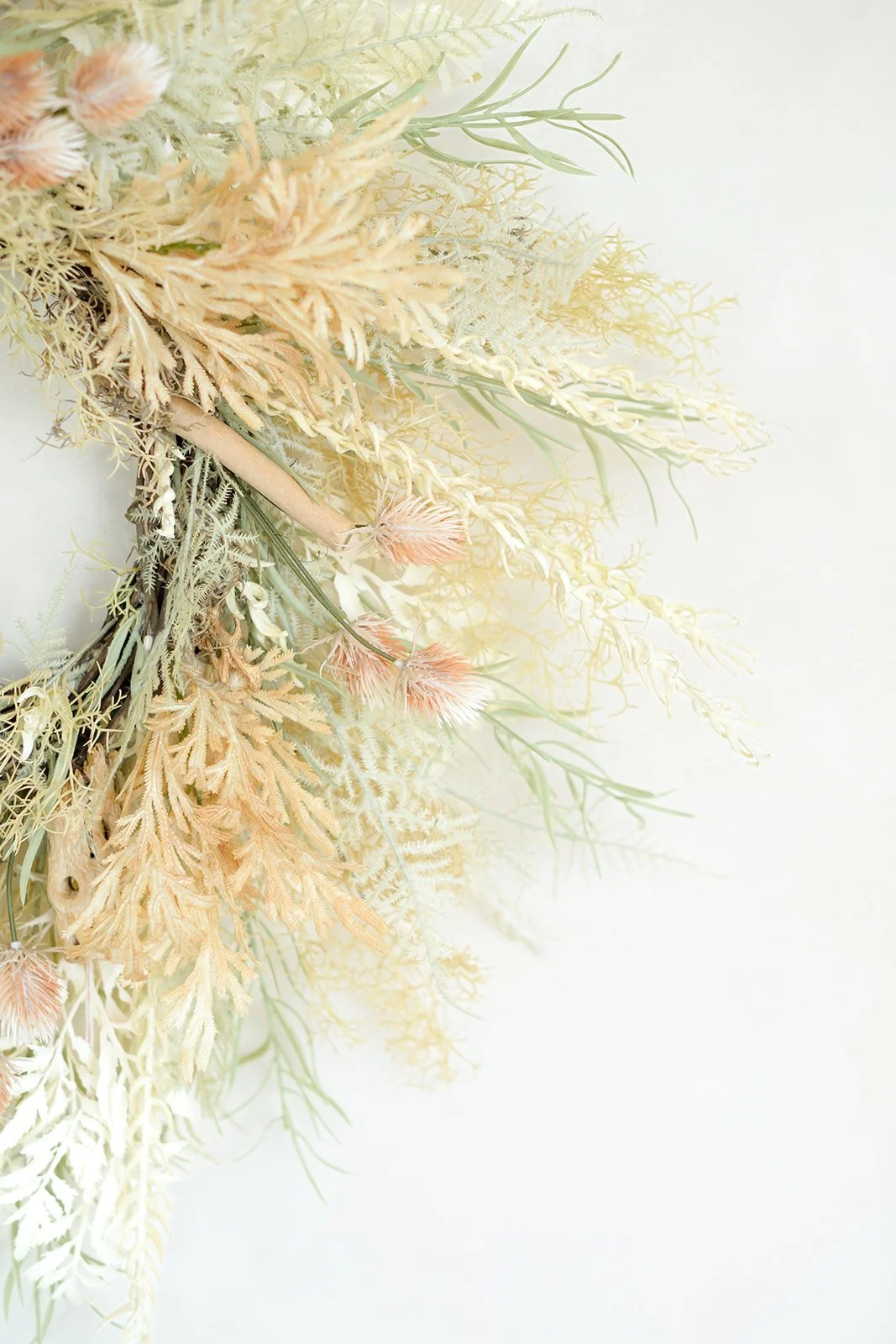 GALLERY - 2026-04-13 The Wreath Edit Brand Session-551.jpg