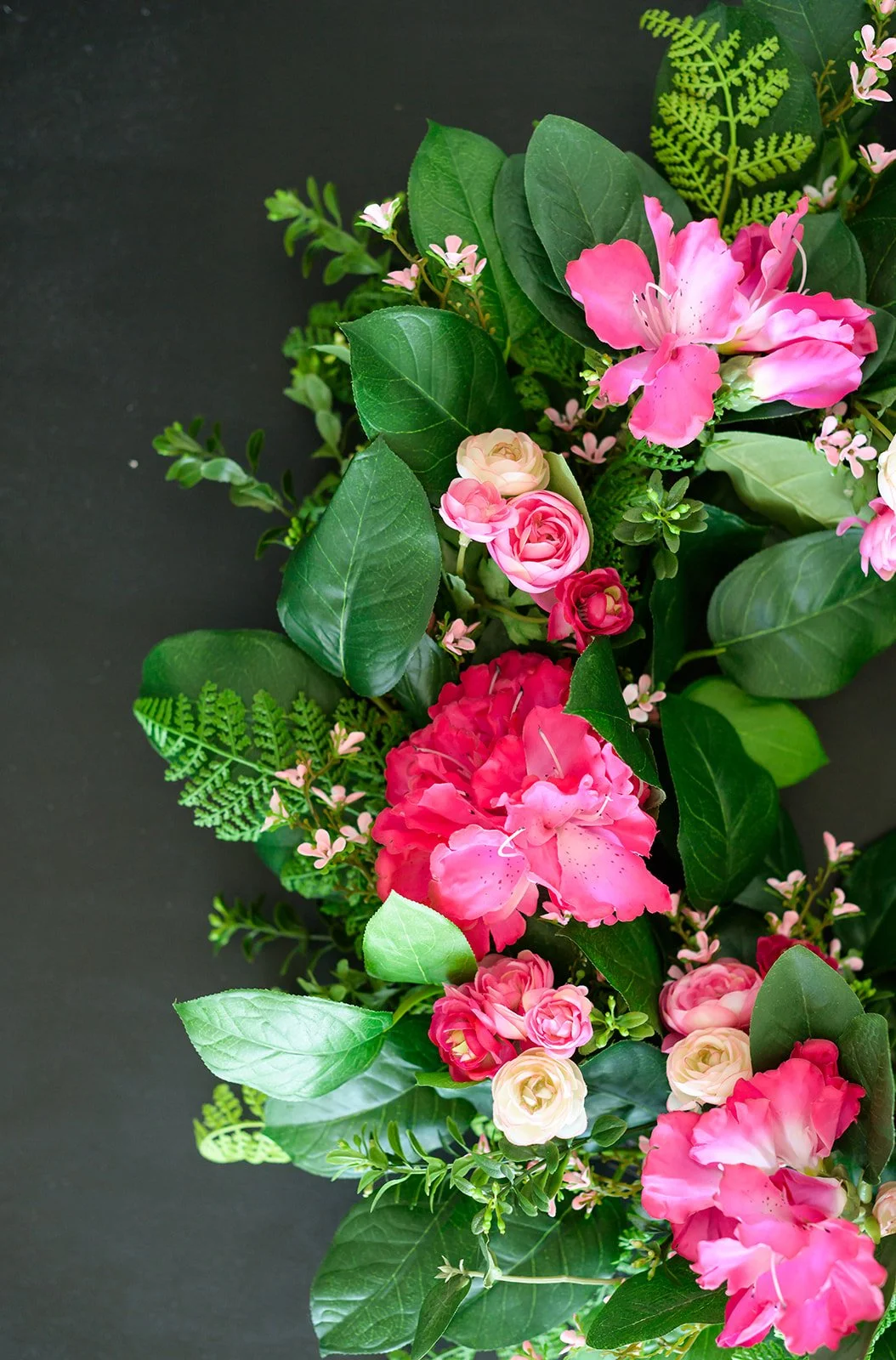 GALLERY - 2026-04-13 The Wreath Edit Brand Session-44.jpg