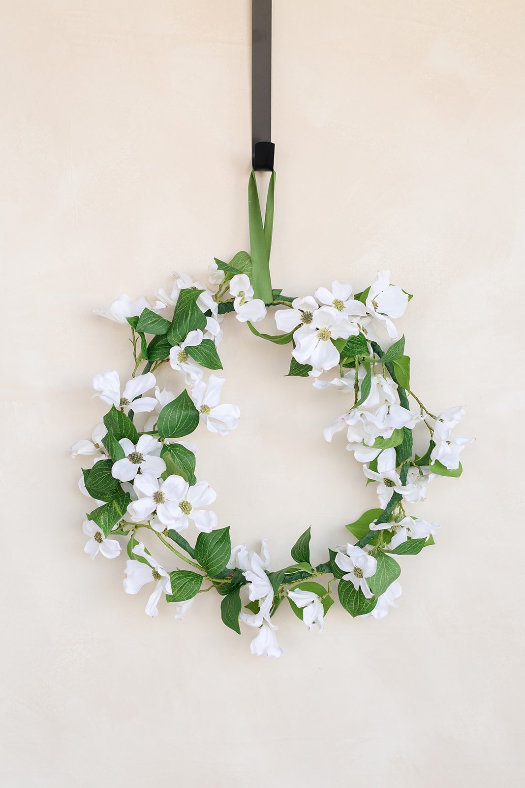 GALLERY - 2026-04-13 The Wreath Edit Brand Session-355.jpg